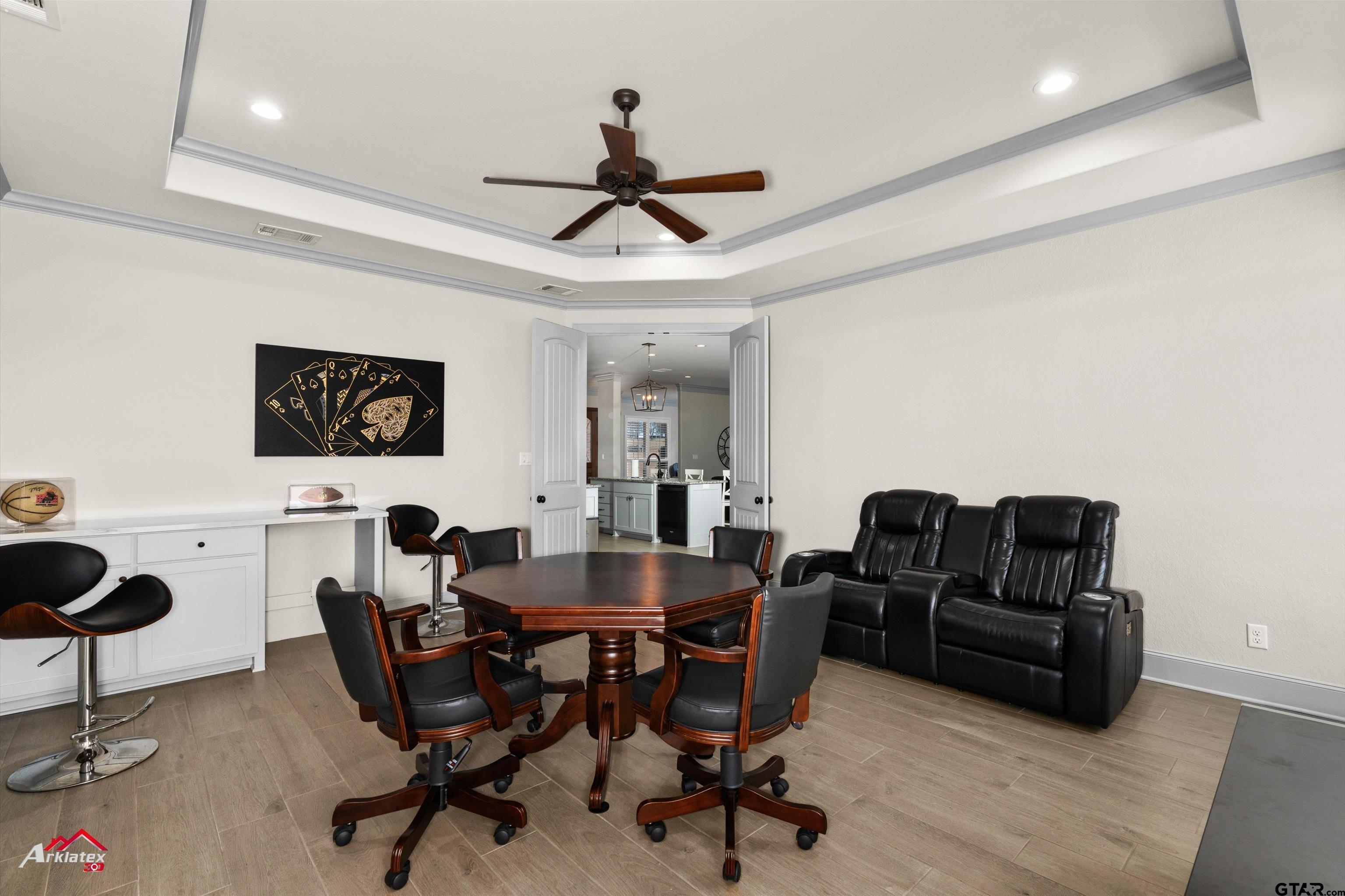 15631 Stallion Lake Blvd