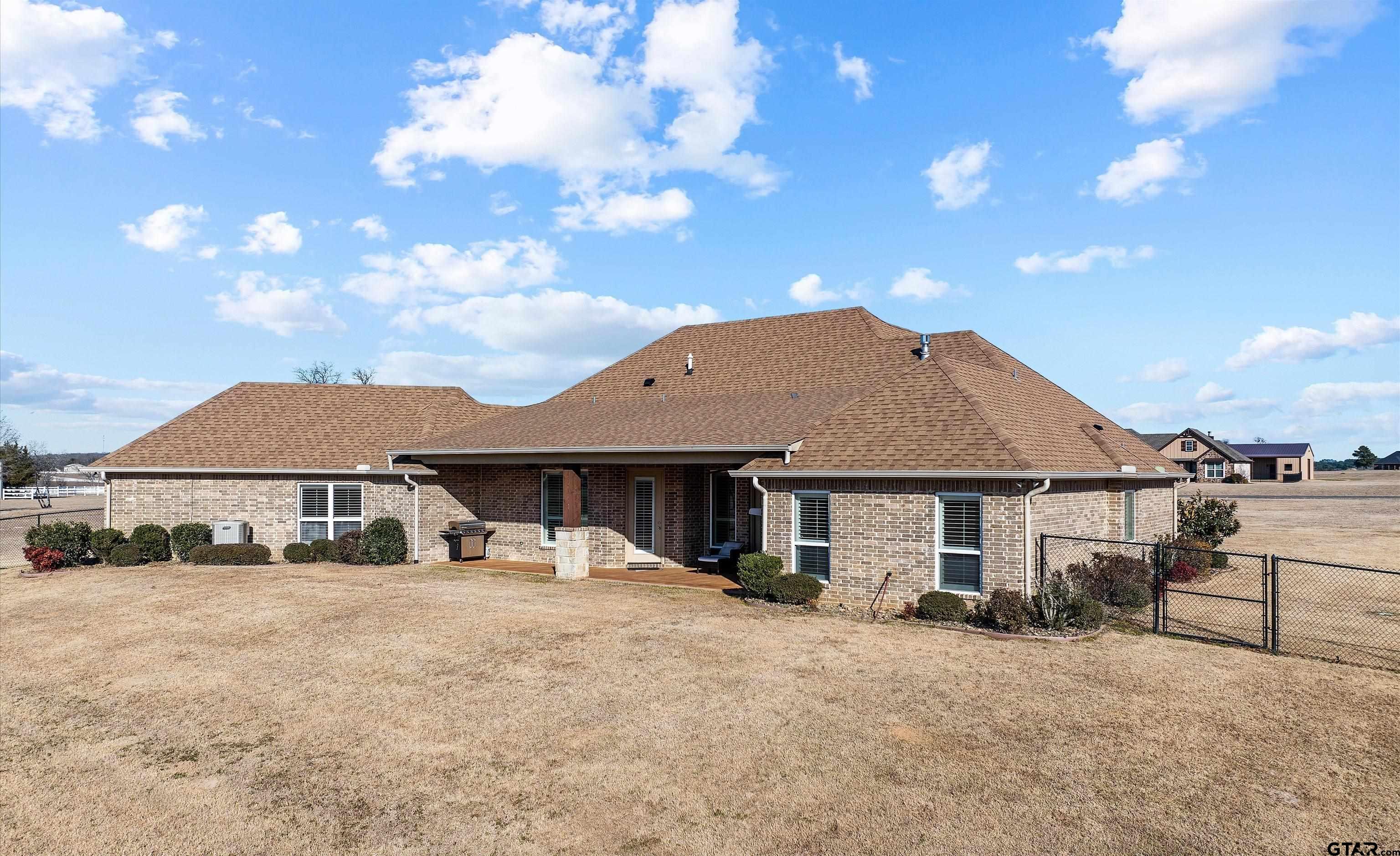 15671 Stallion Lake Blvd