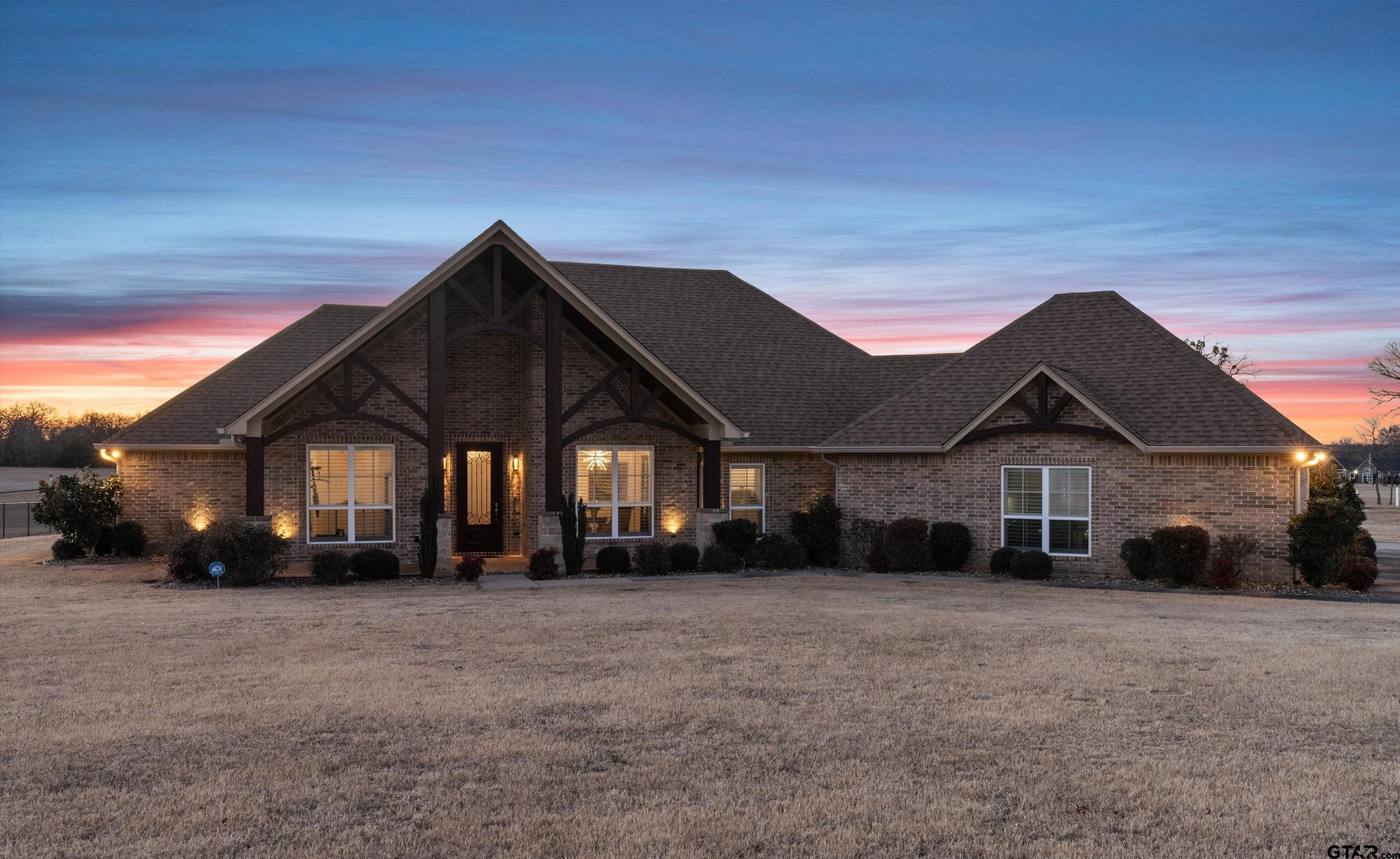 15671 Stallion Lake Blvd
