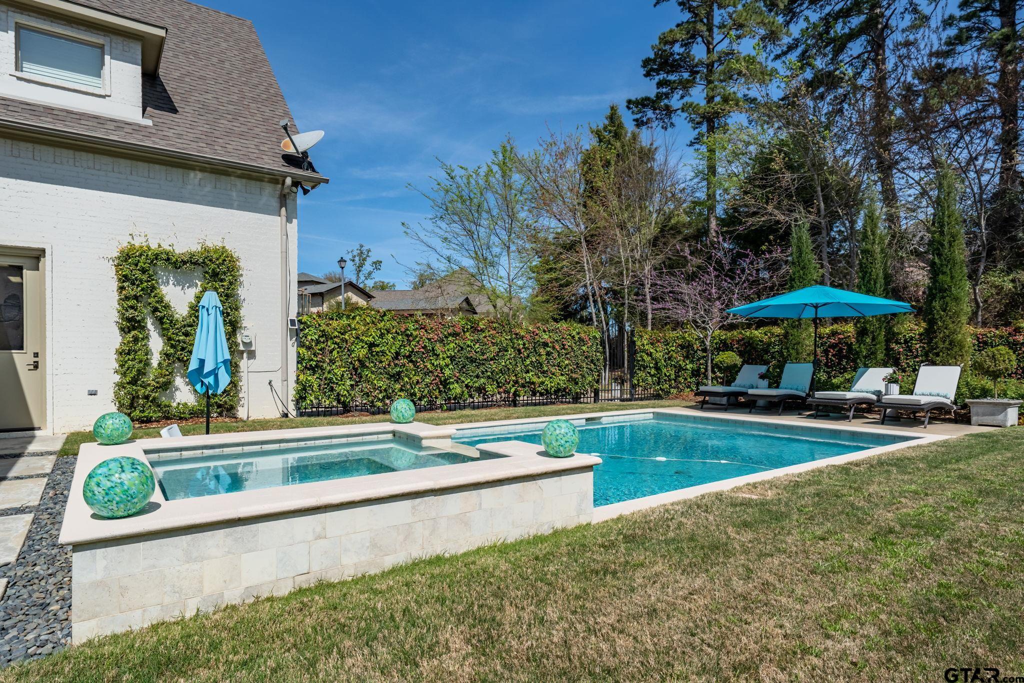 2231 Mulberry Grove