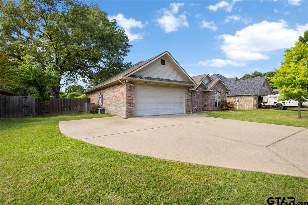 21192 Altuda Lane