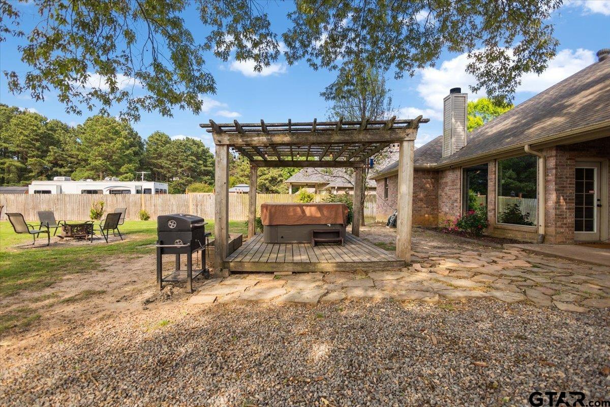 21192 Altuda Lane