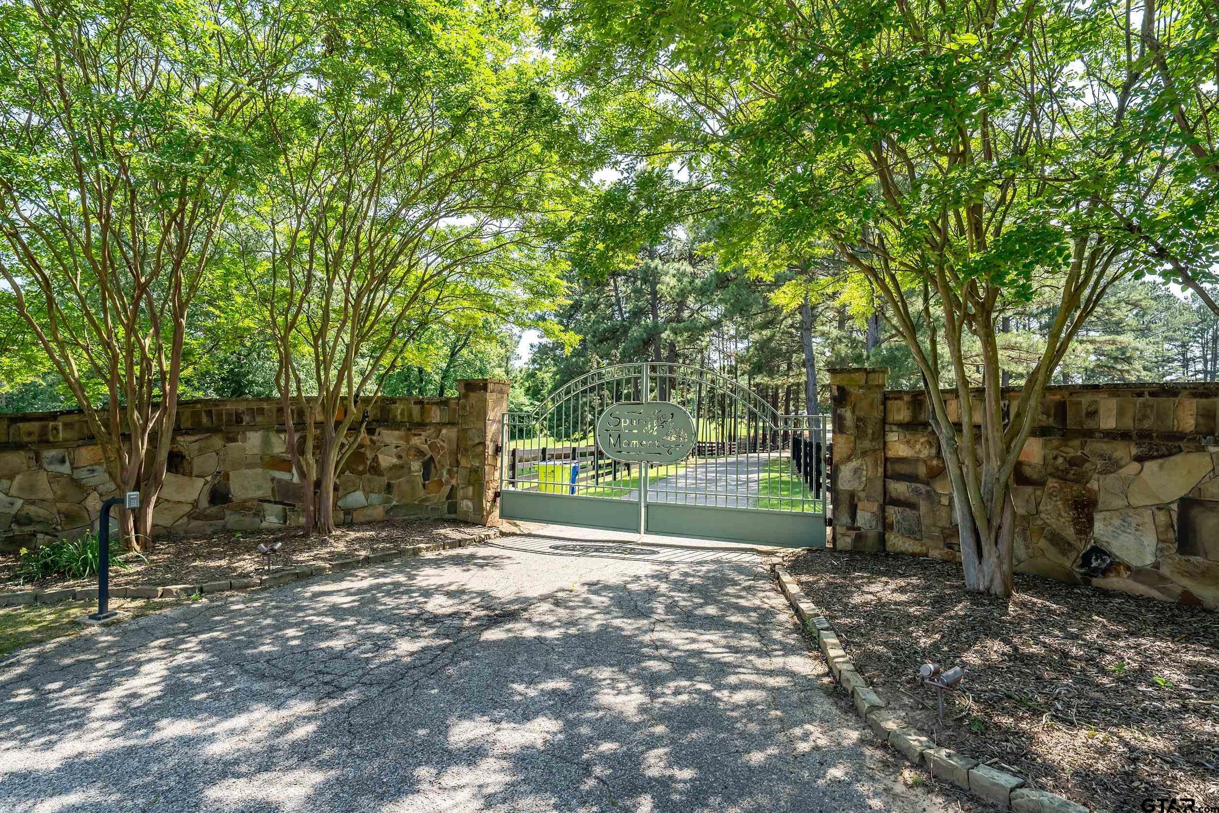 1852 Northridge Rd