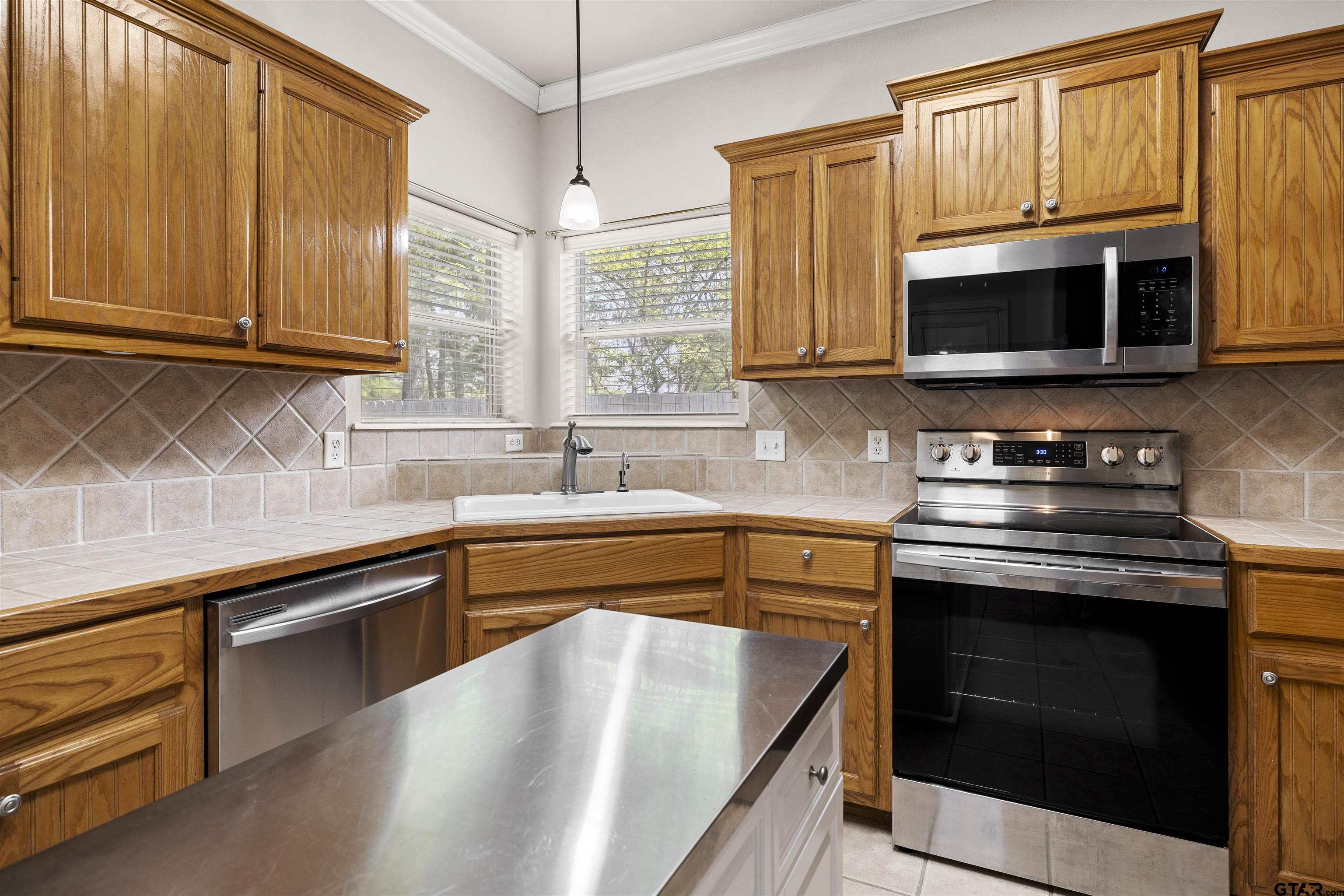 102 Cedar Lane