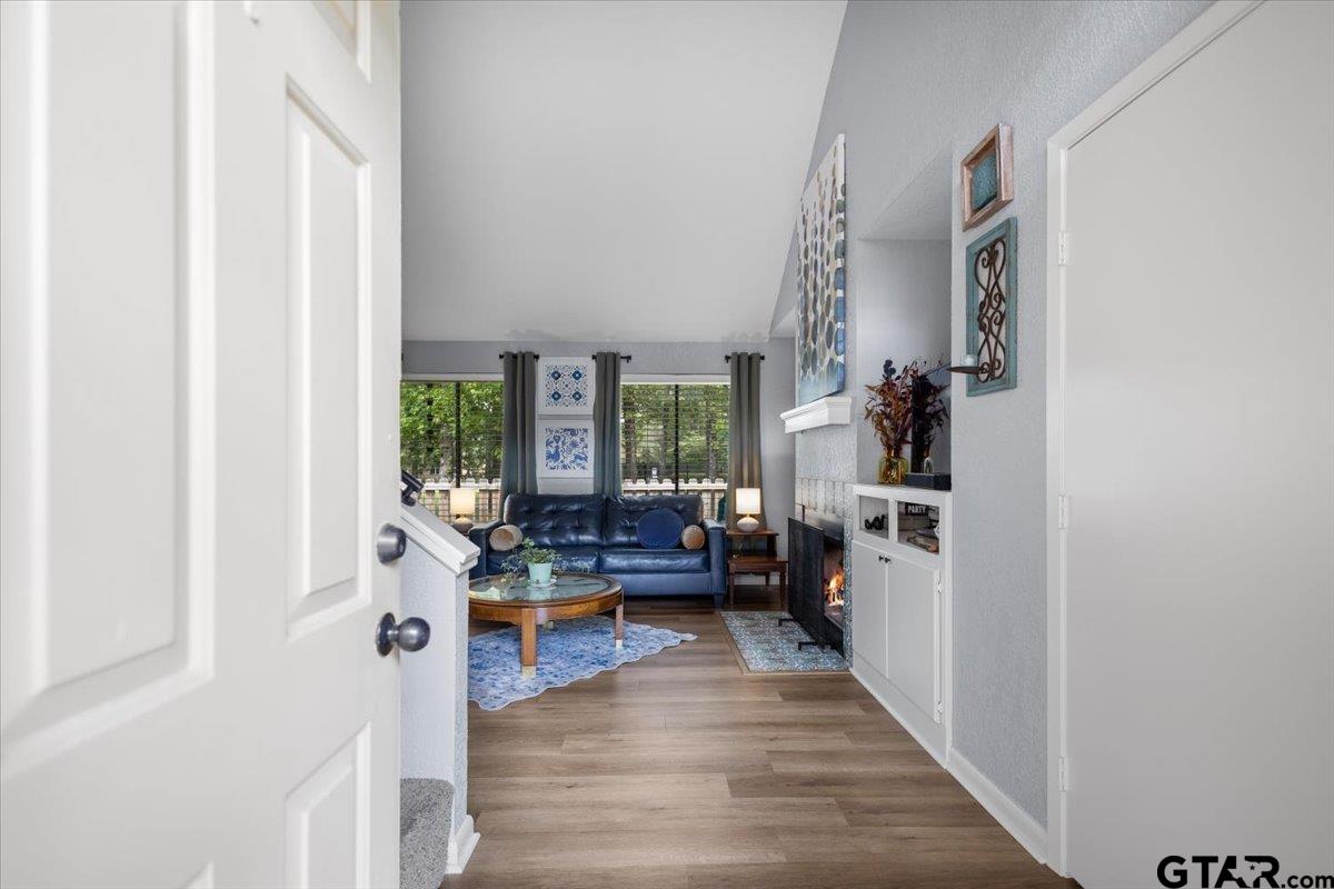 5717 Eaglewood Circle