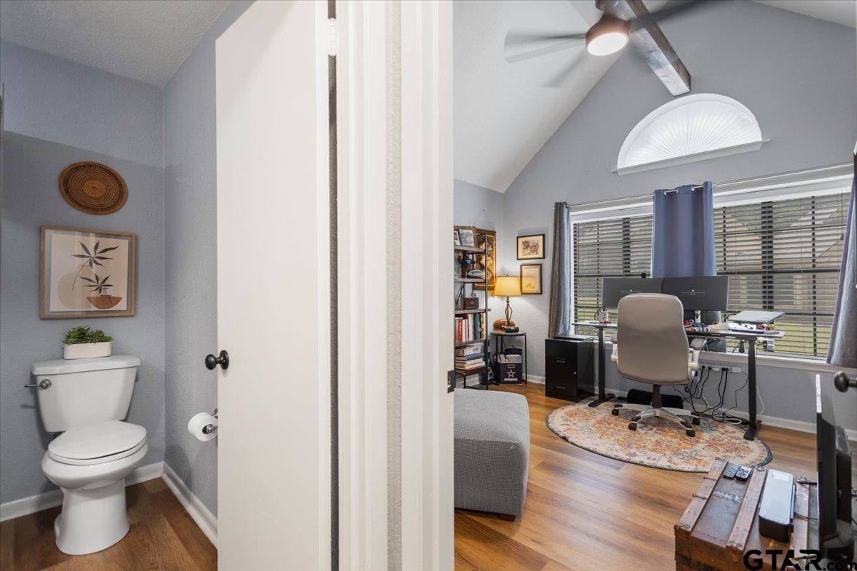 5717 Eaglewood Circle