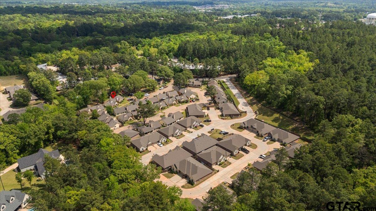 5717 Eaglewood Circle