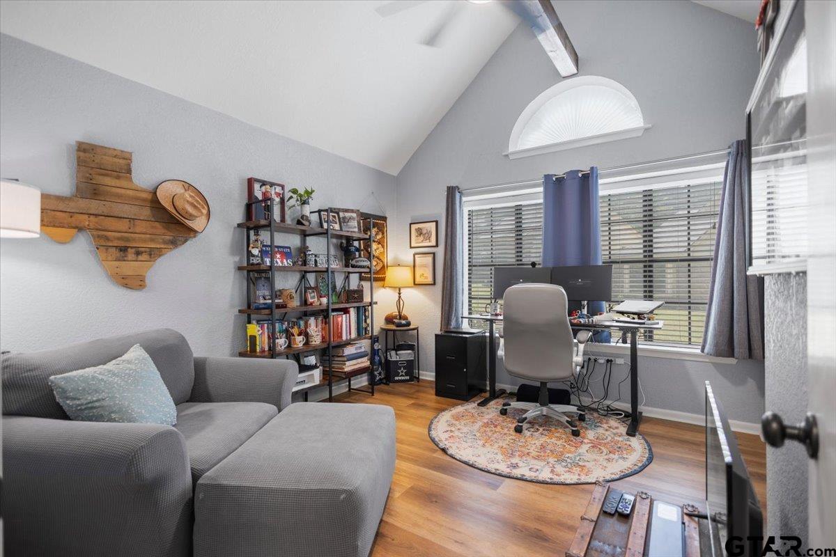 5717 Eaglewood Circle