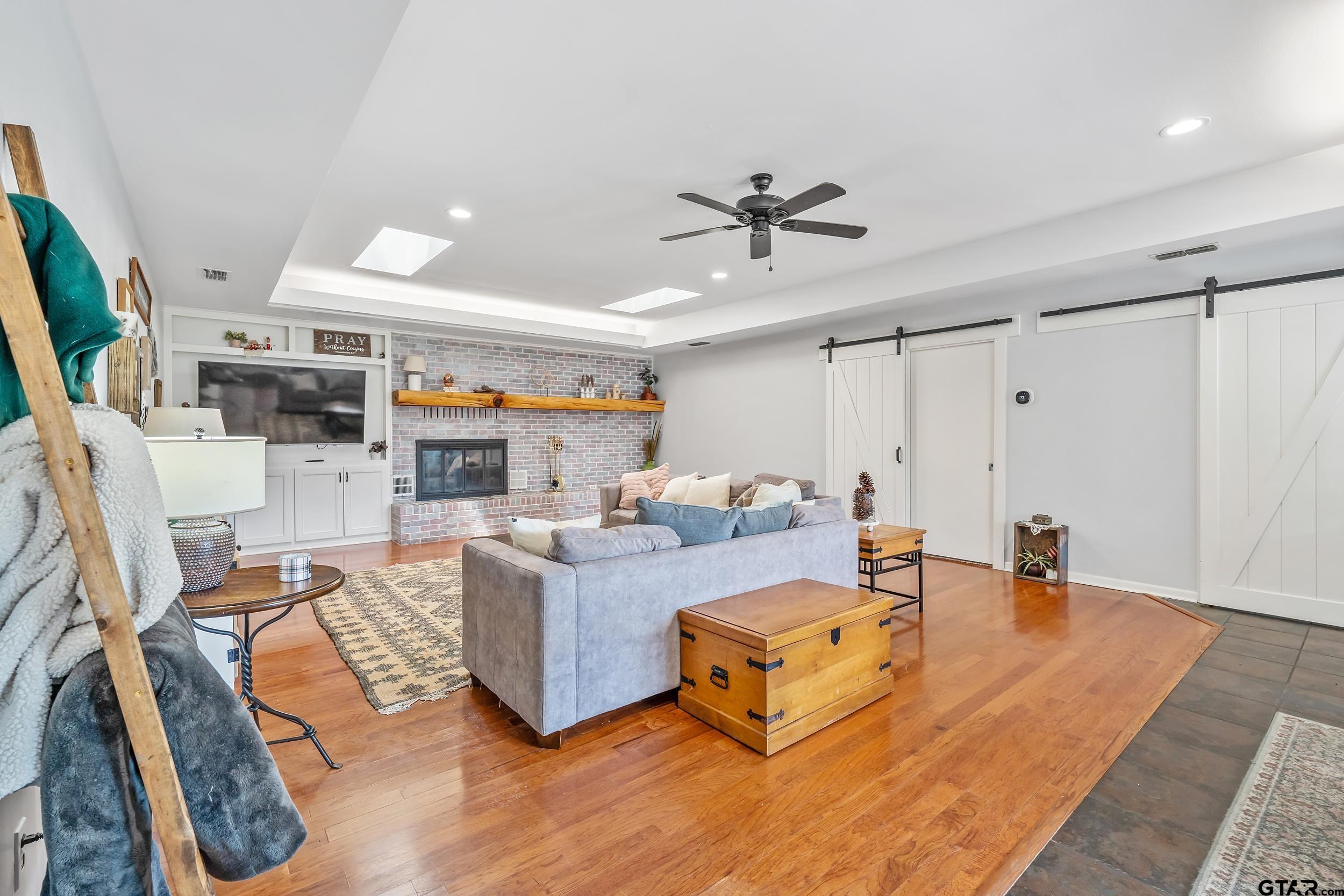 242 South Bay Drive