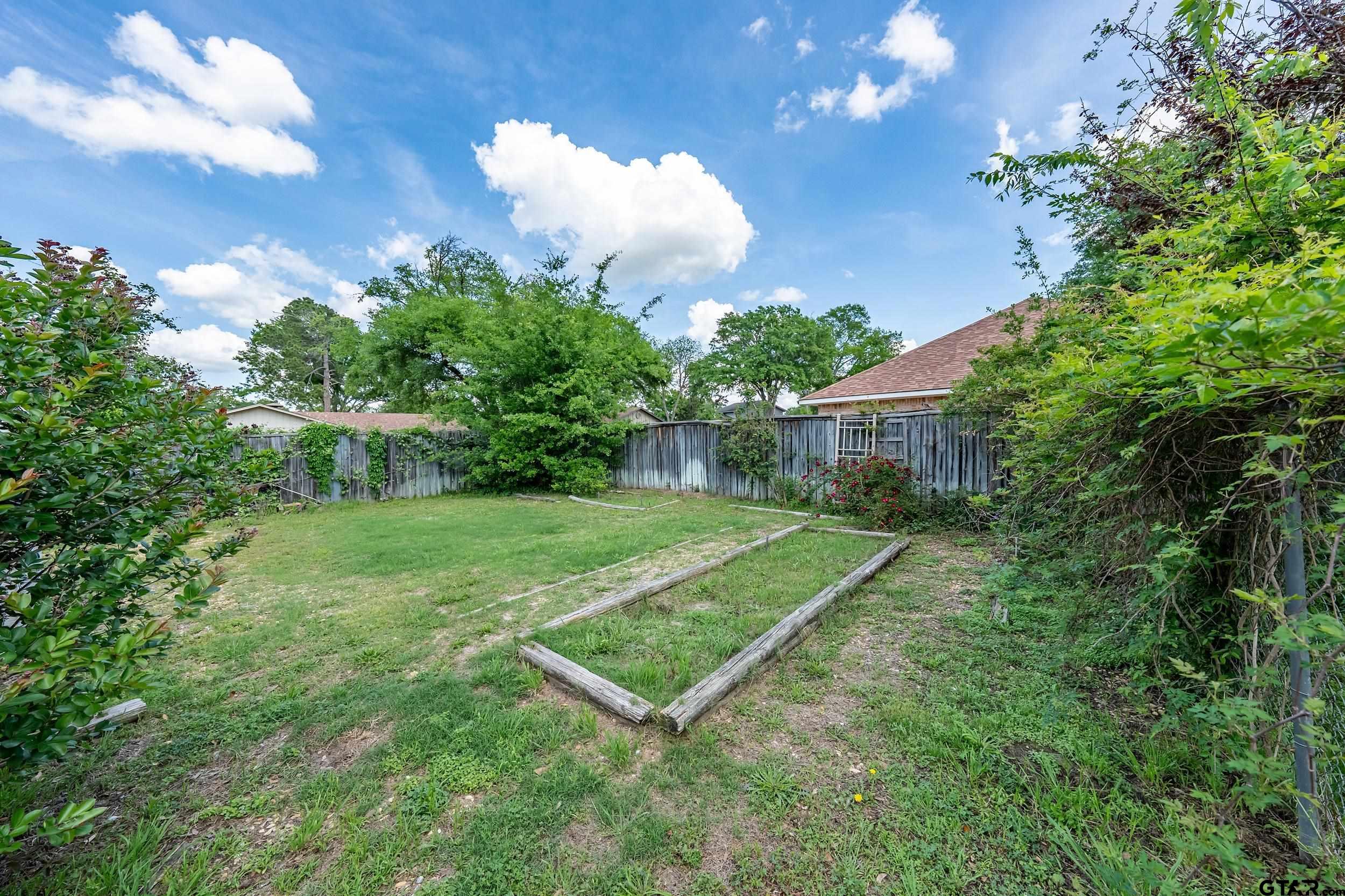 242 South Bay Drive