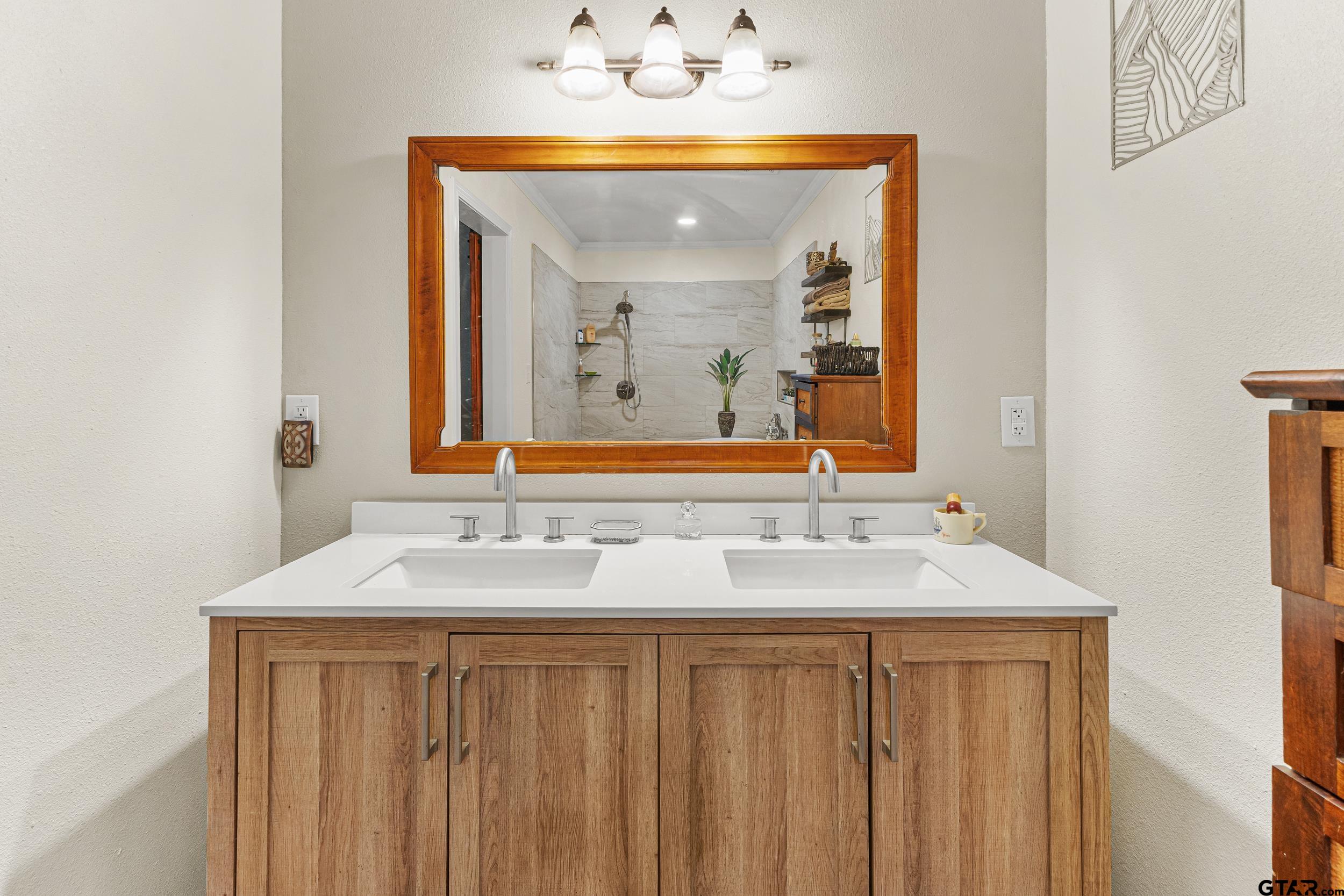 1302 W Sabine St.