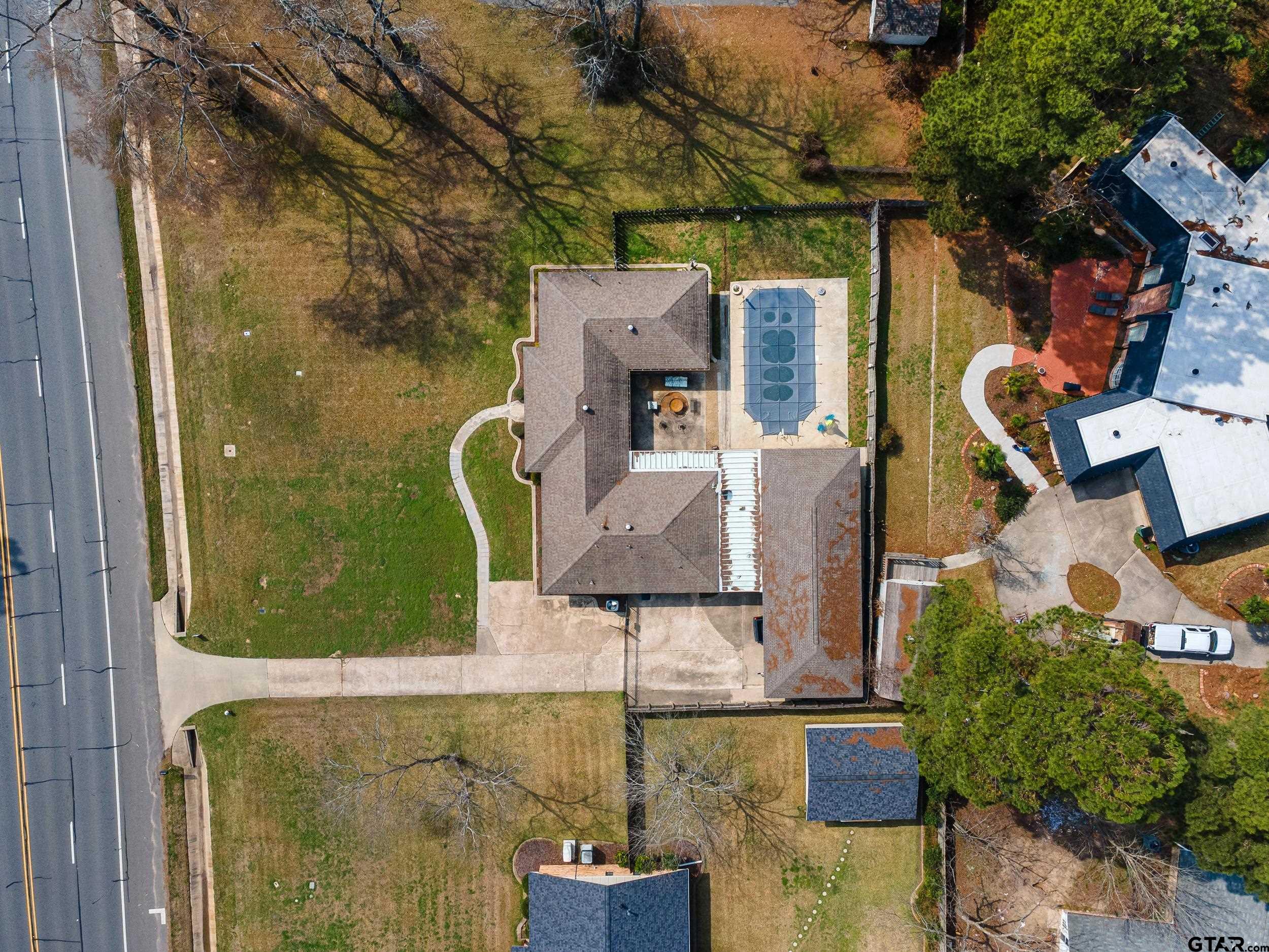 1302 W Sabine St.