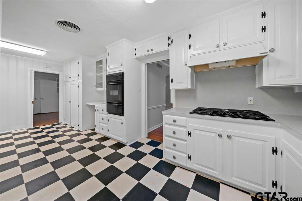 246 Angela Ln.