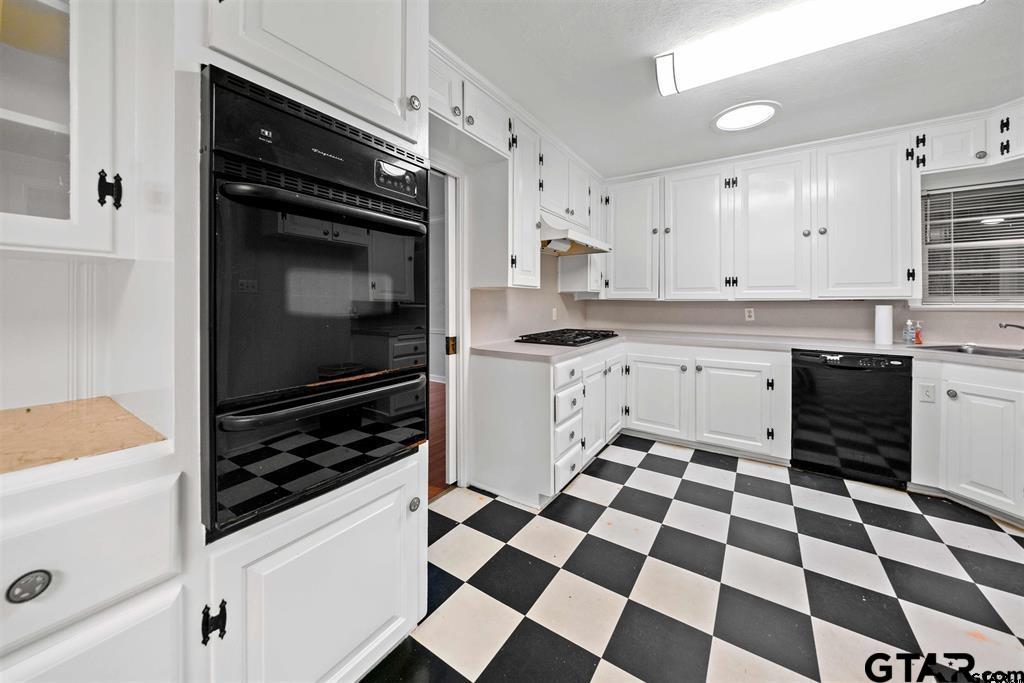 246 Angela Ln.