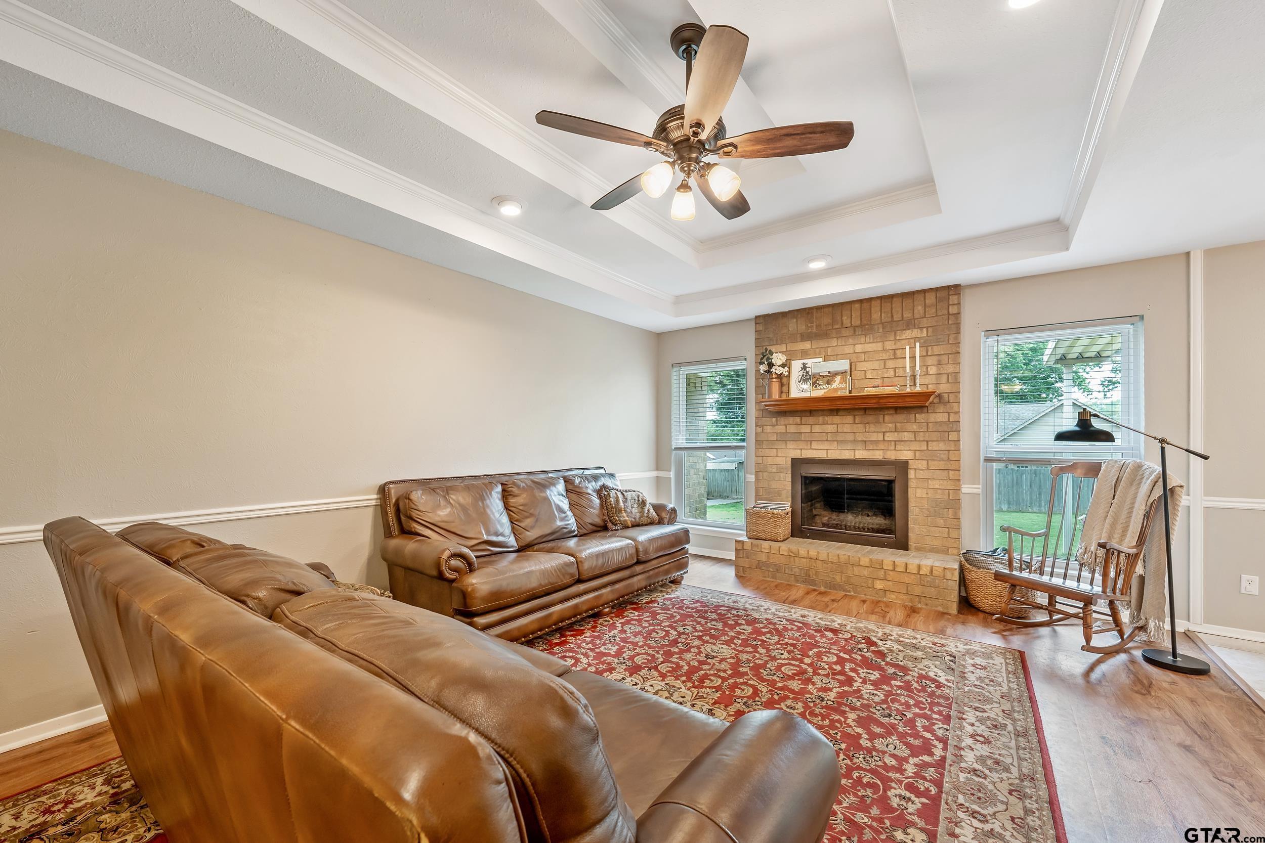 300 Windridge Dr