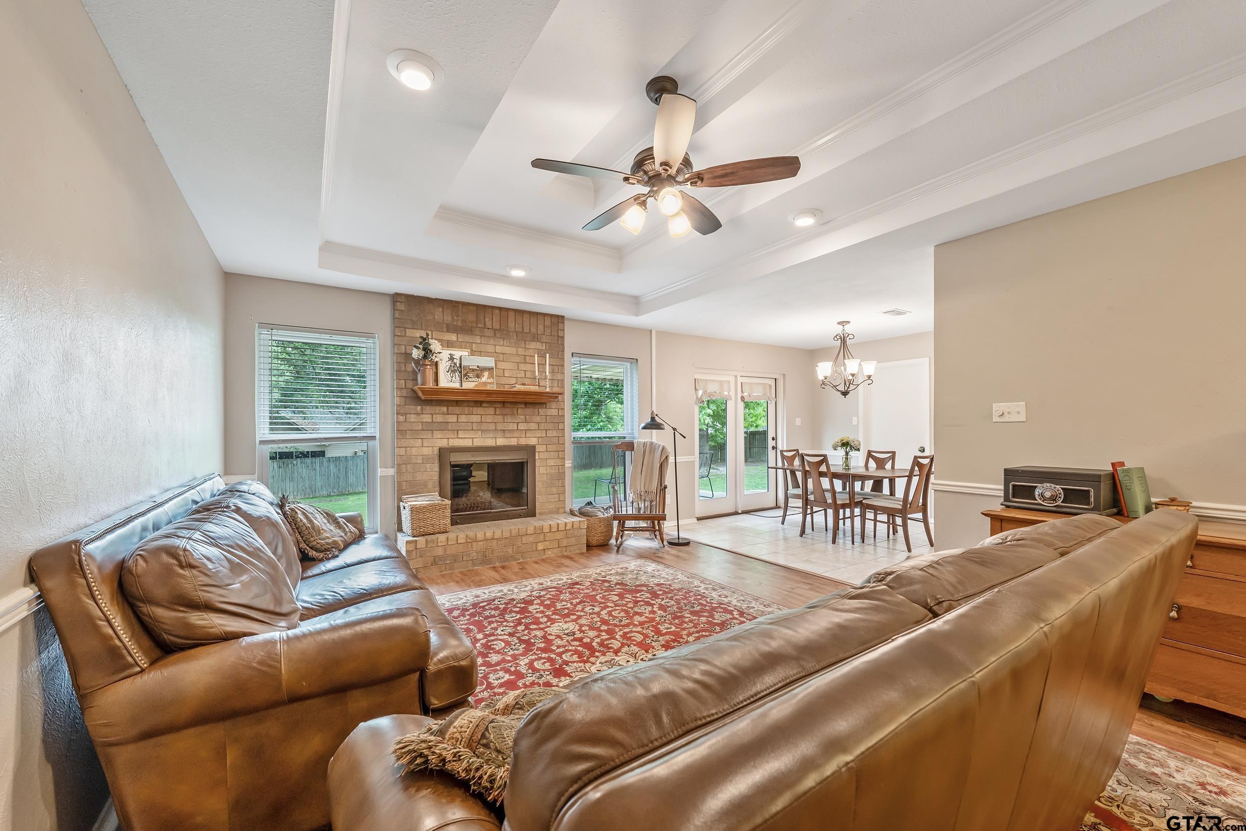 300 Windridge Dr