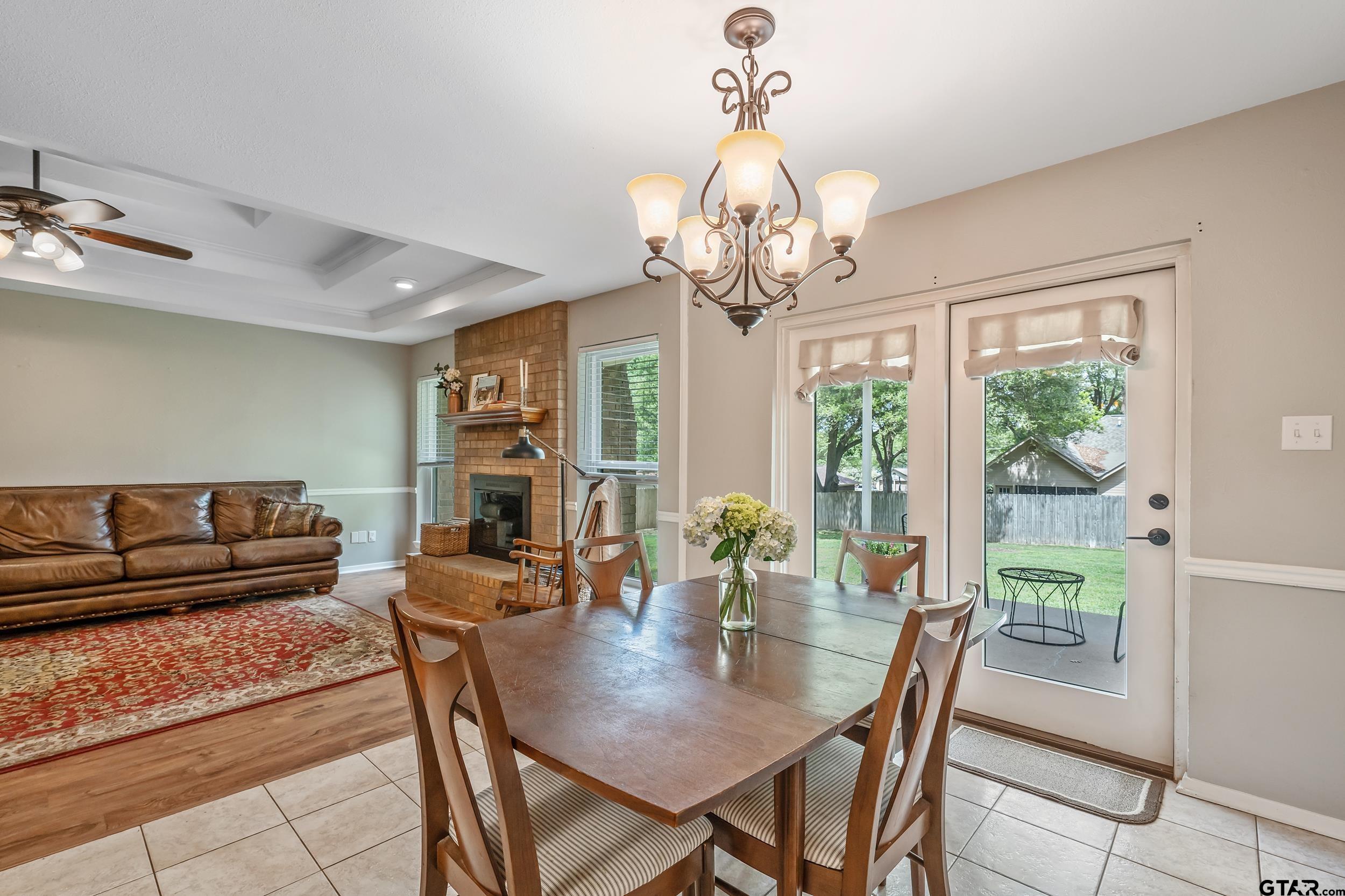 300 Windridge Dr