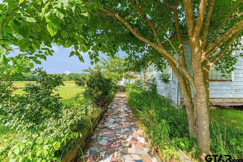 16376 Highway 11