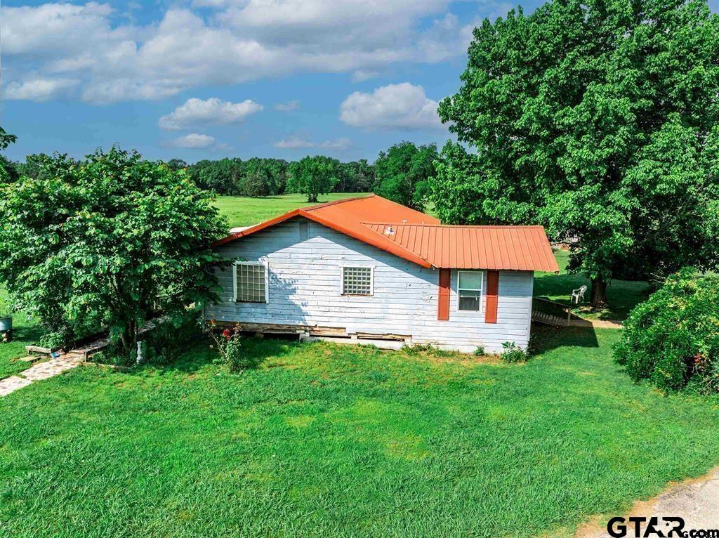 16376 Highway 11