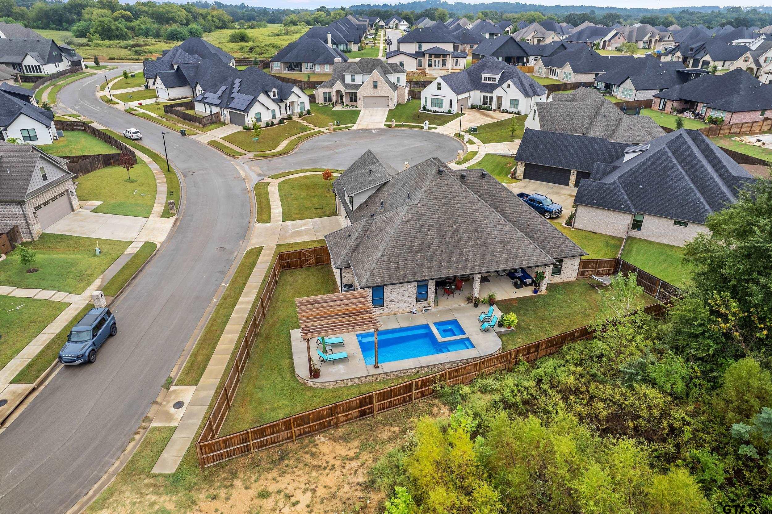 4212 Indian Creek Ct
