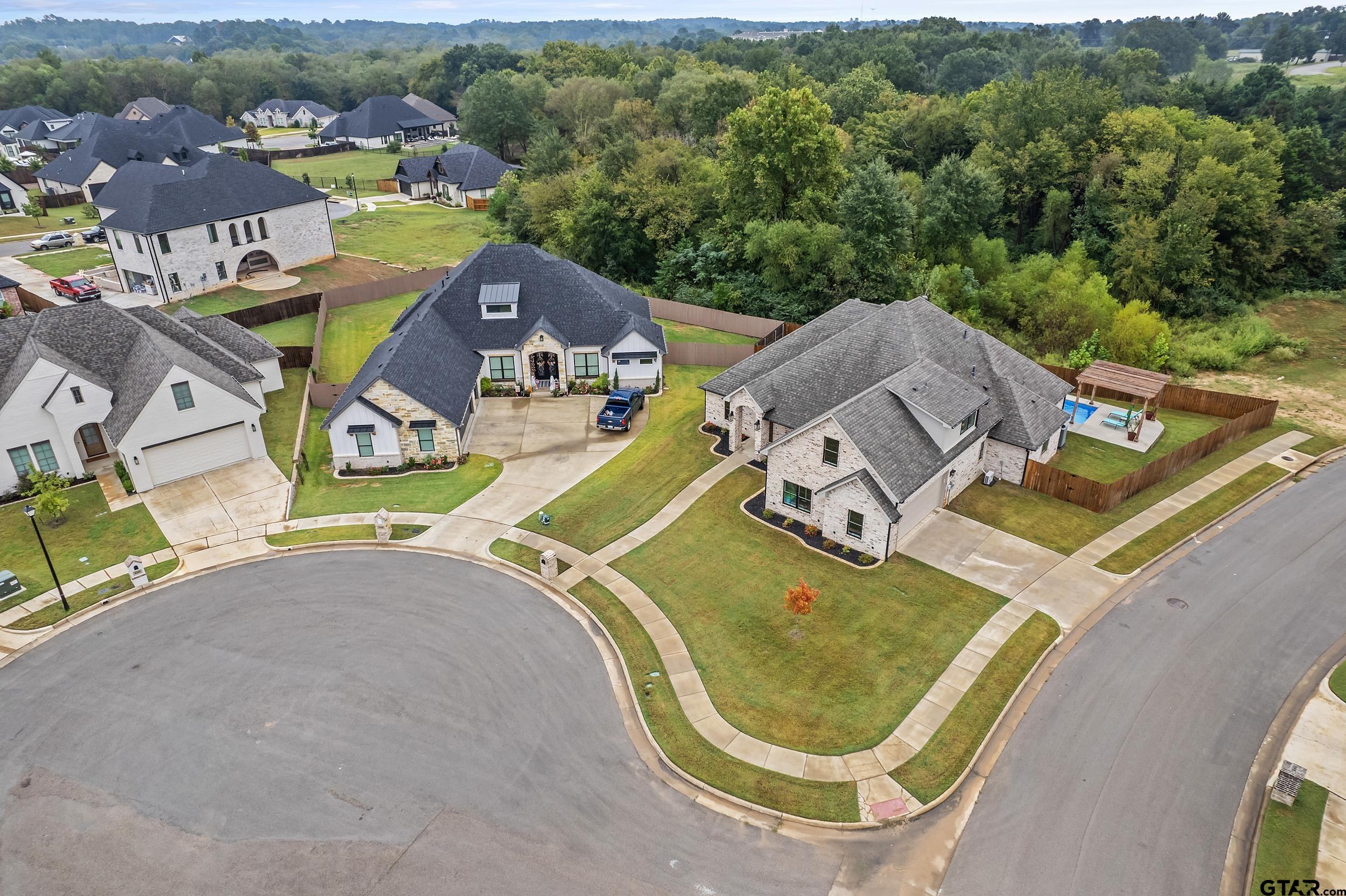 4212 Indian Creek Ct