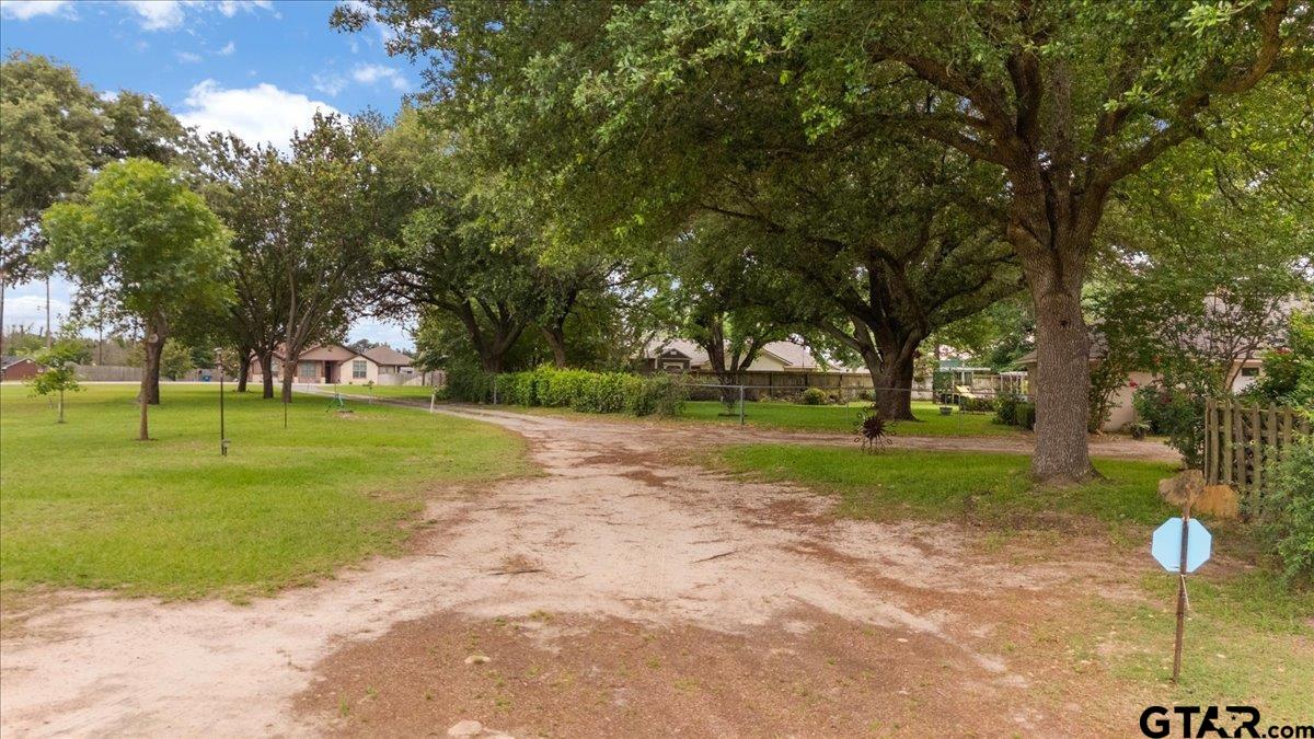 13804 Birchwood Cir