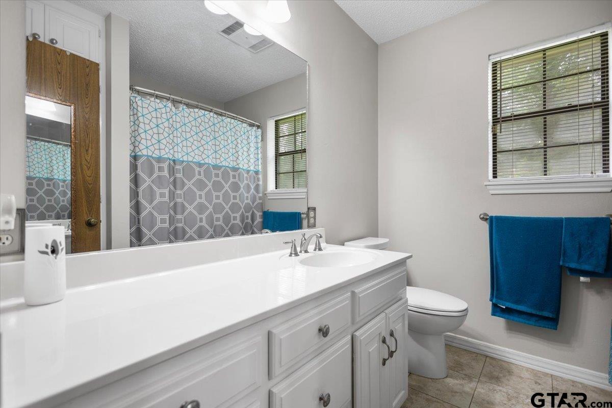 13804 Birchwood Cir