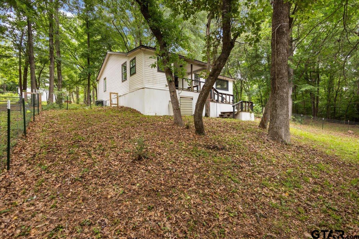 18544 County Road 2106
