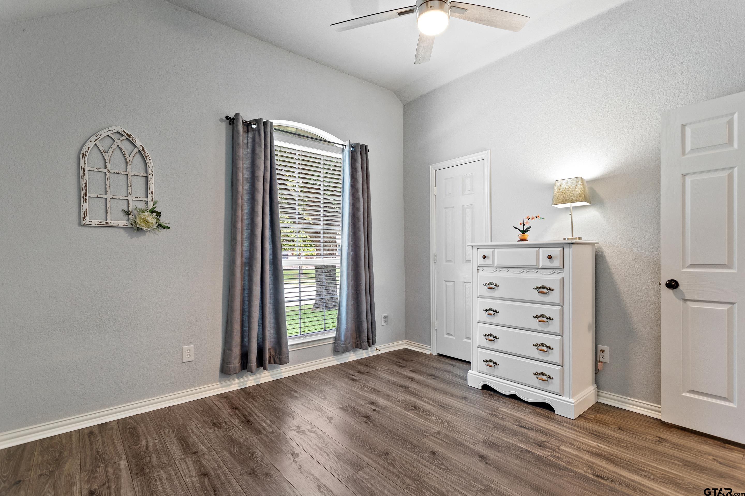 106 Elmwood Trail