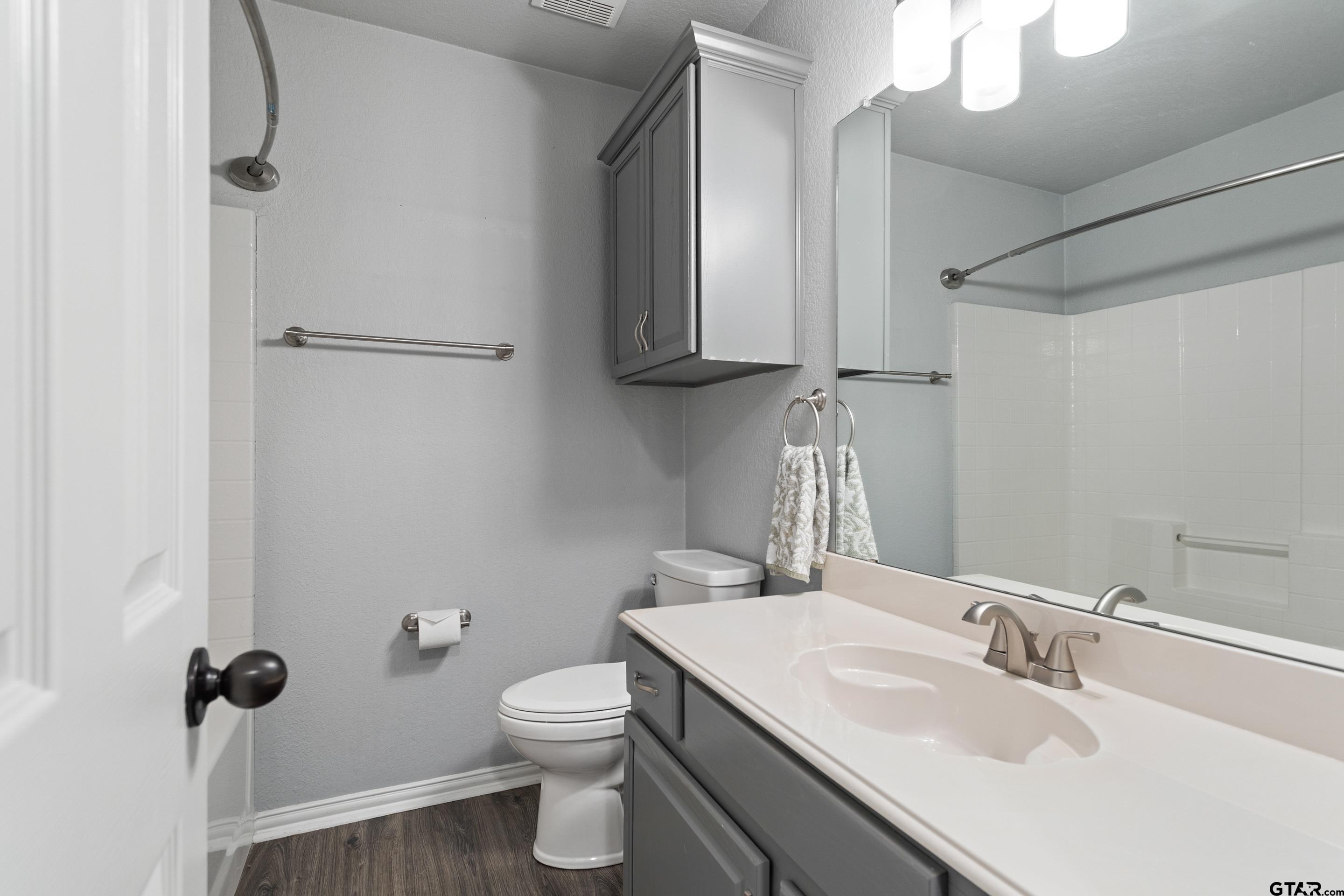 106 Elmwood Trail