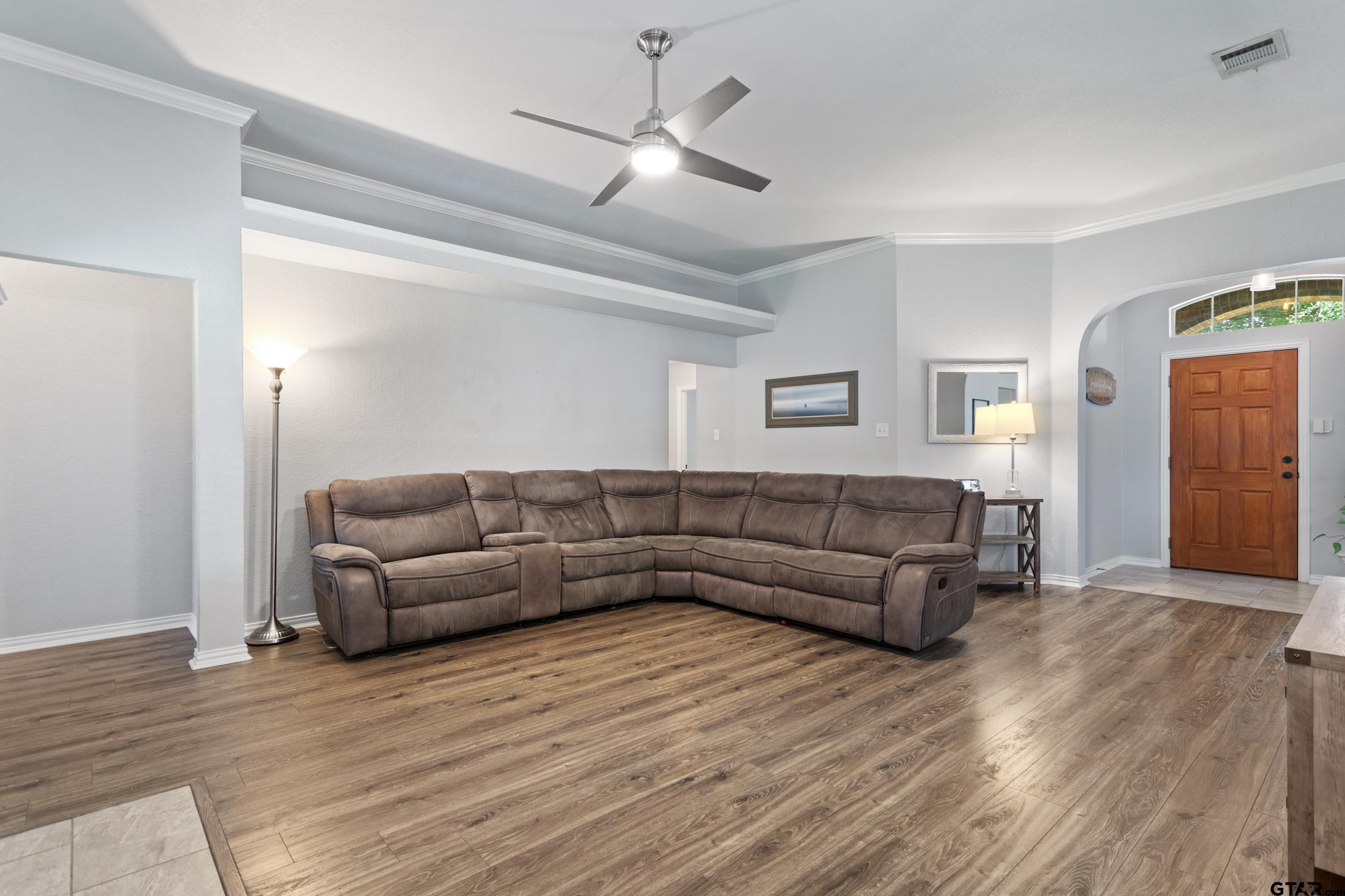 106 Elmwood Trail
