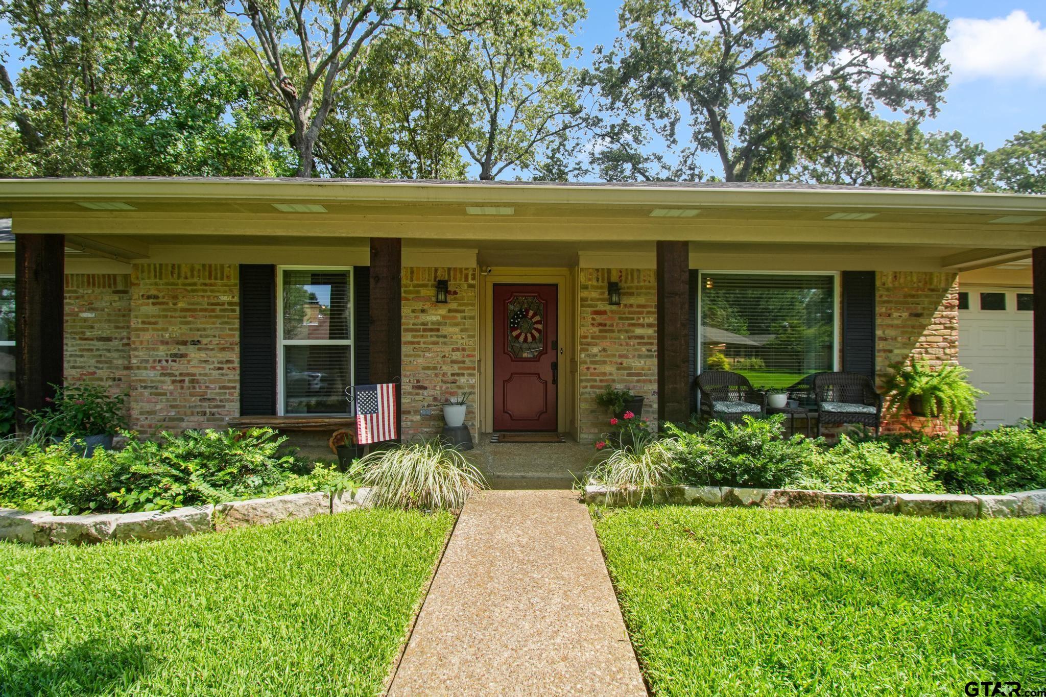 312 Clemson Dr