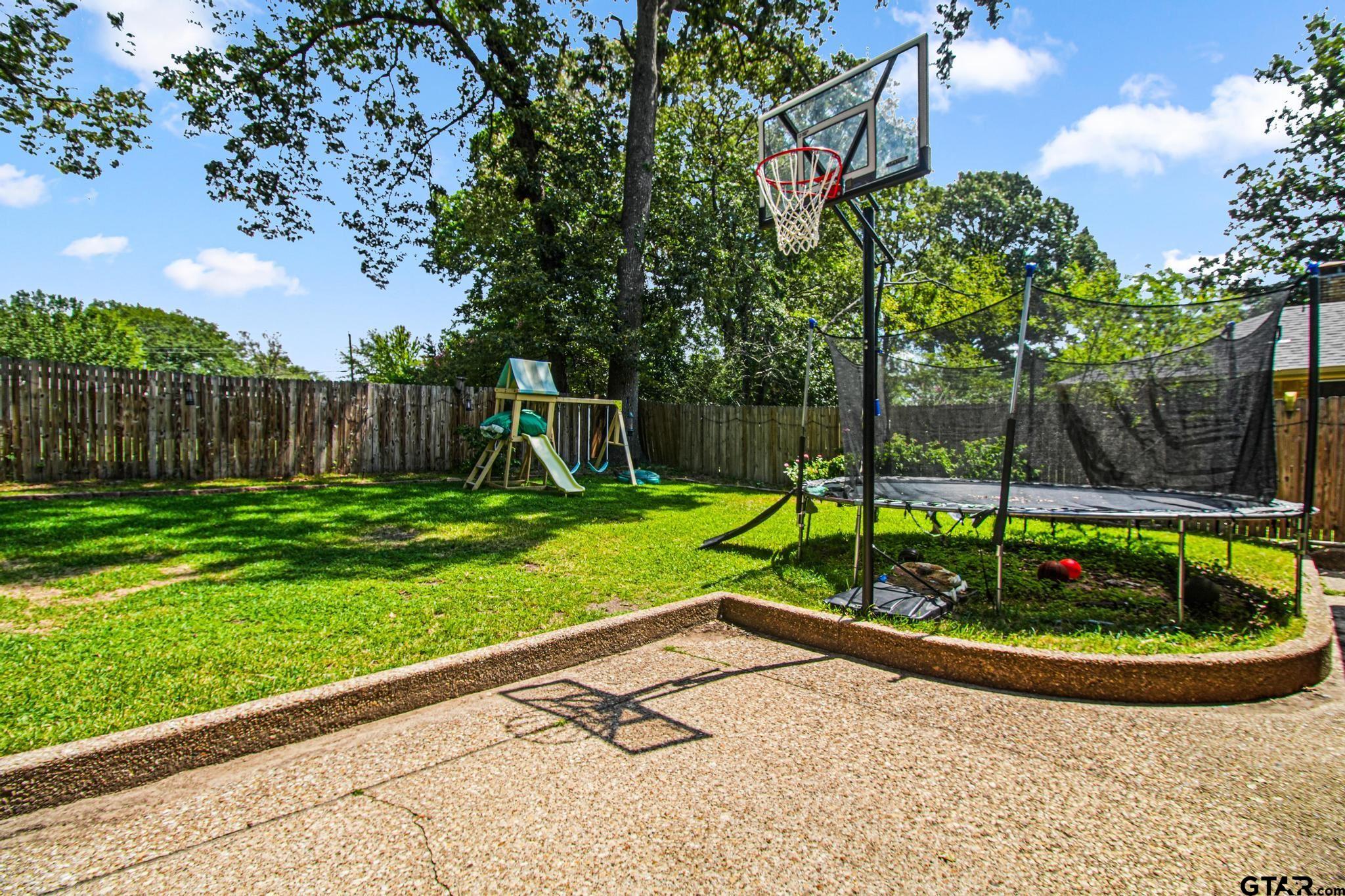 312 Clemson Dr