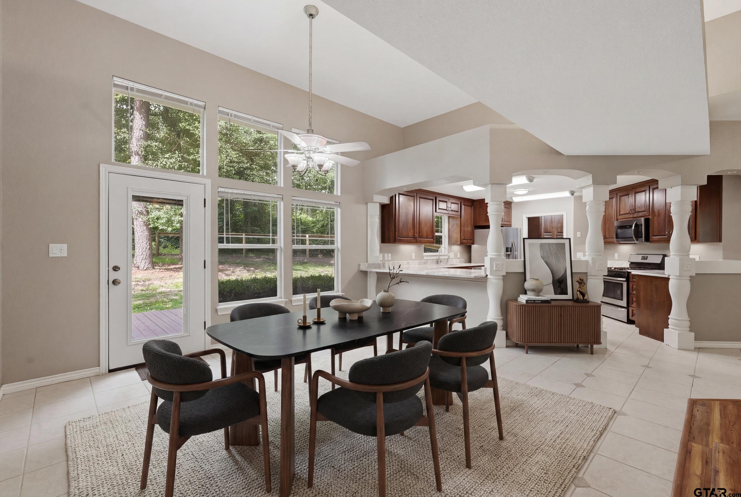 565 W Eldorado Dr.