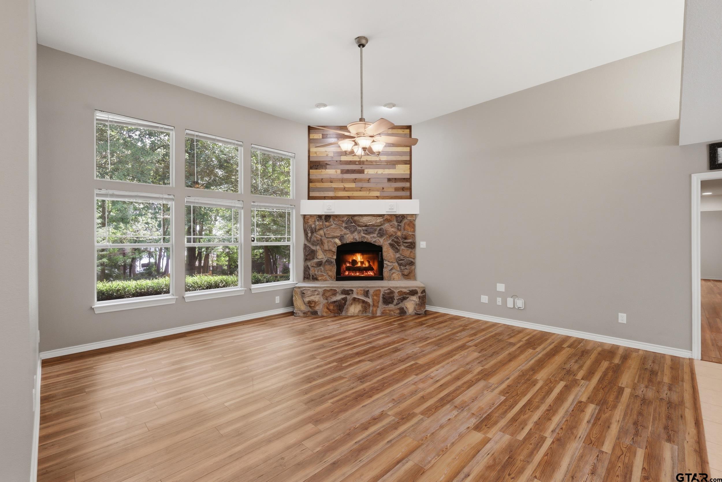 565 W Eldorado Dr.