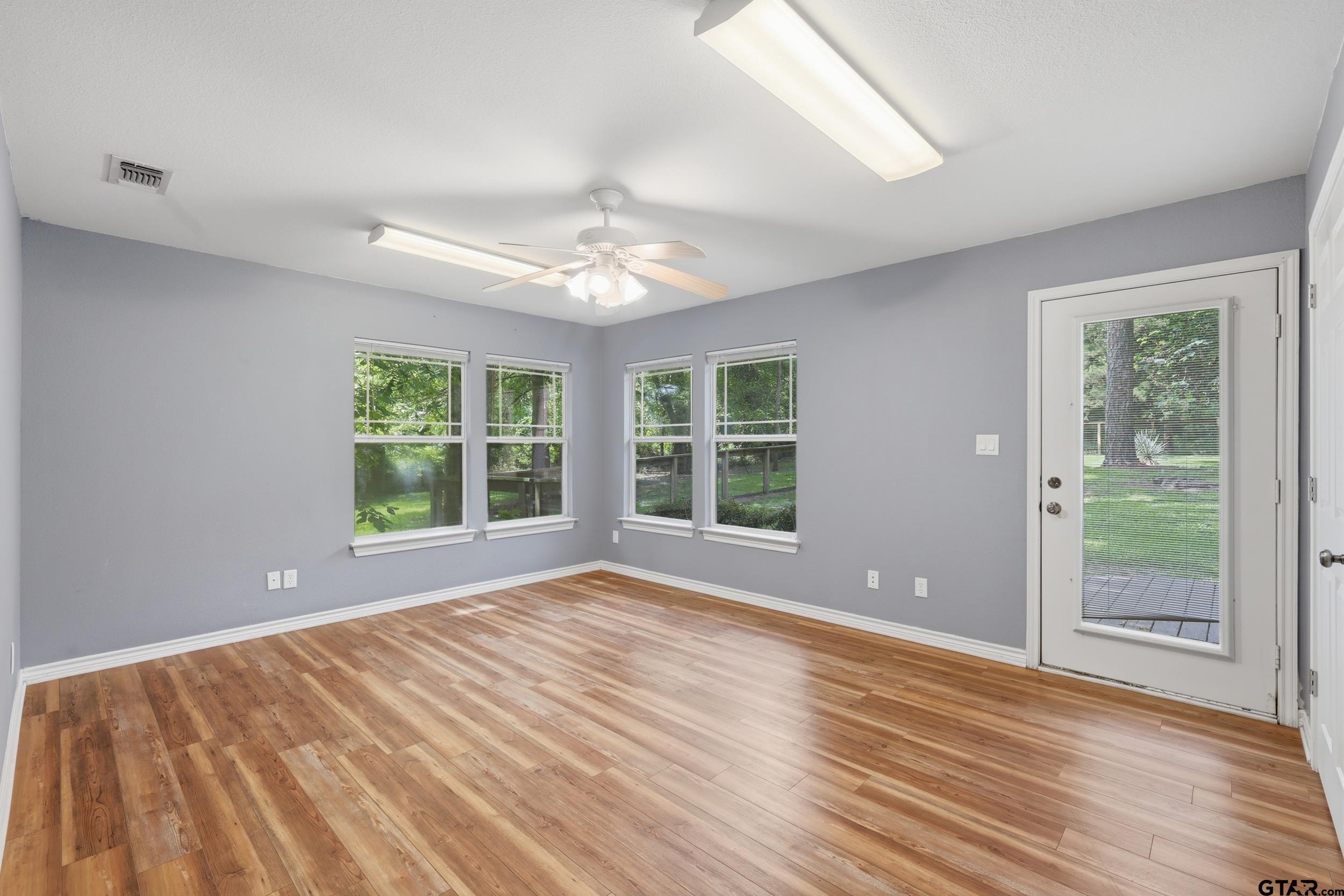 565 W Eldorado Dr.