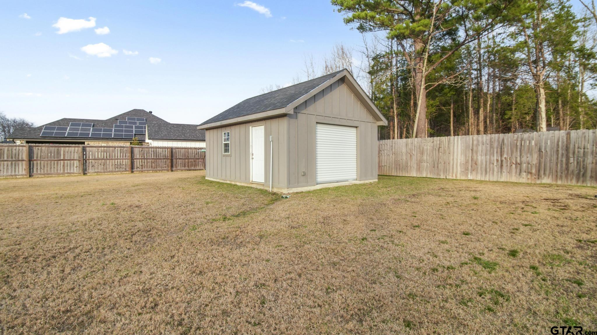 14144 Foxtail Dr