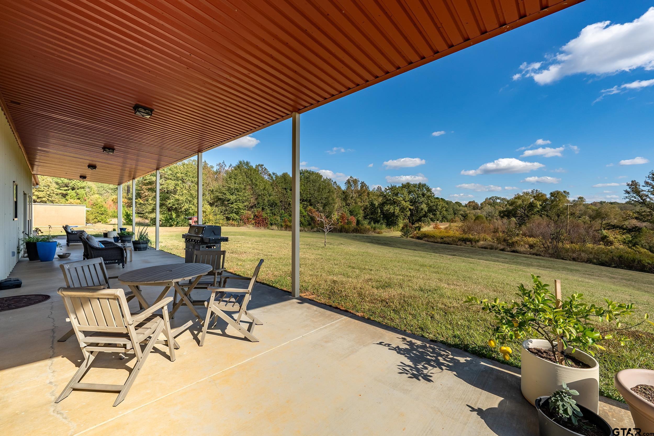 2600 Van Meter Rd