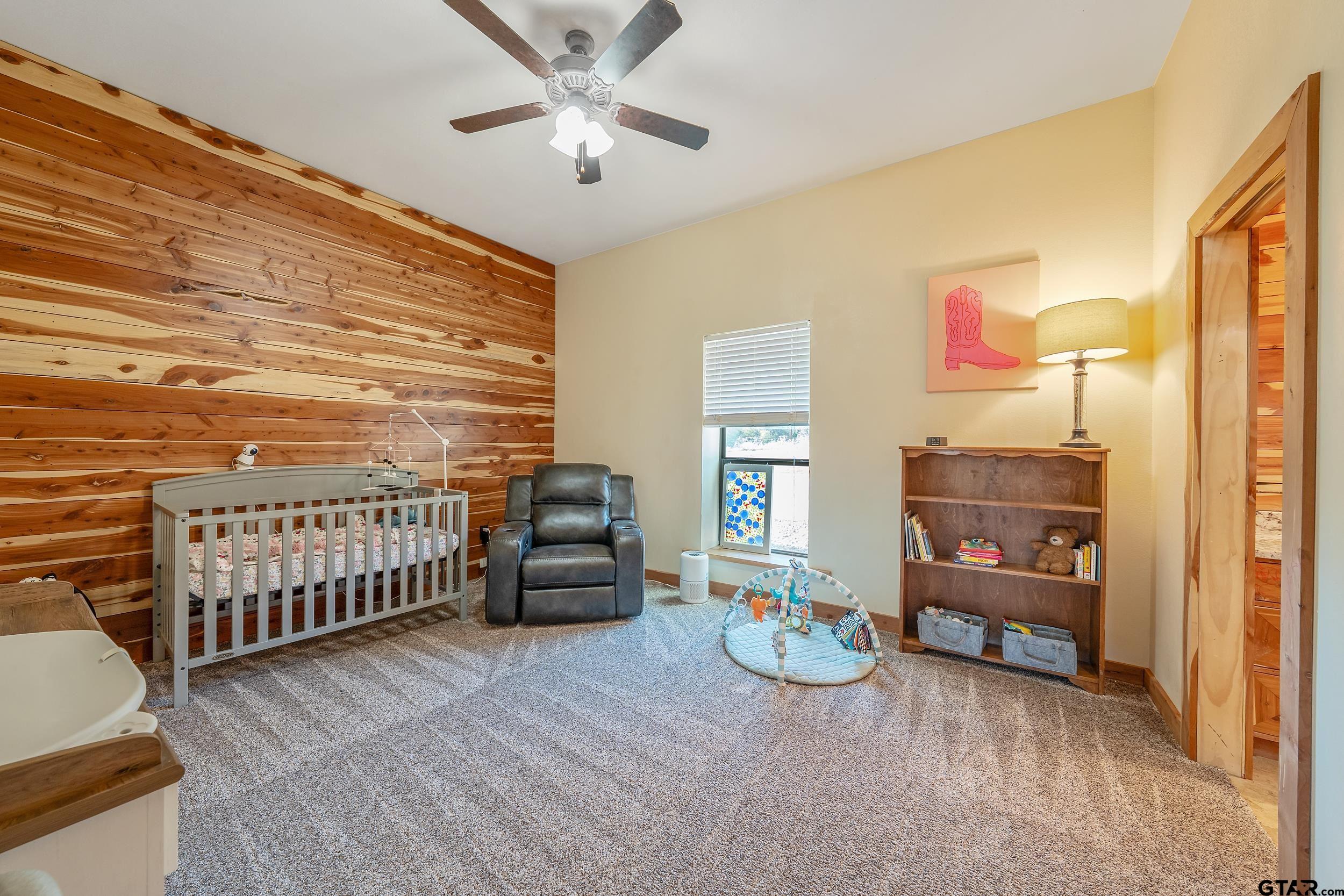 2600 Van Meter Rd