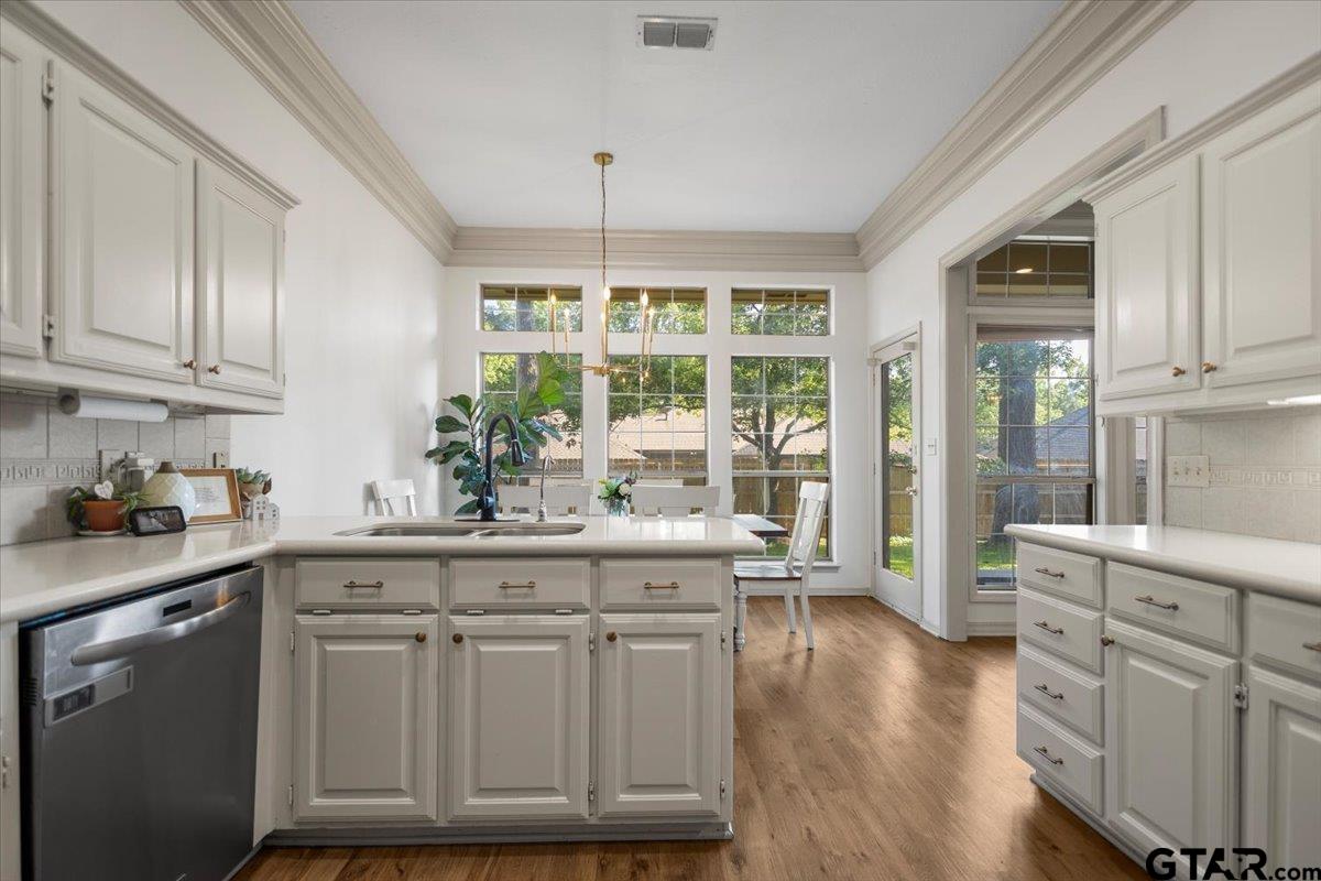 1680 Tall Timber Dr.