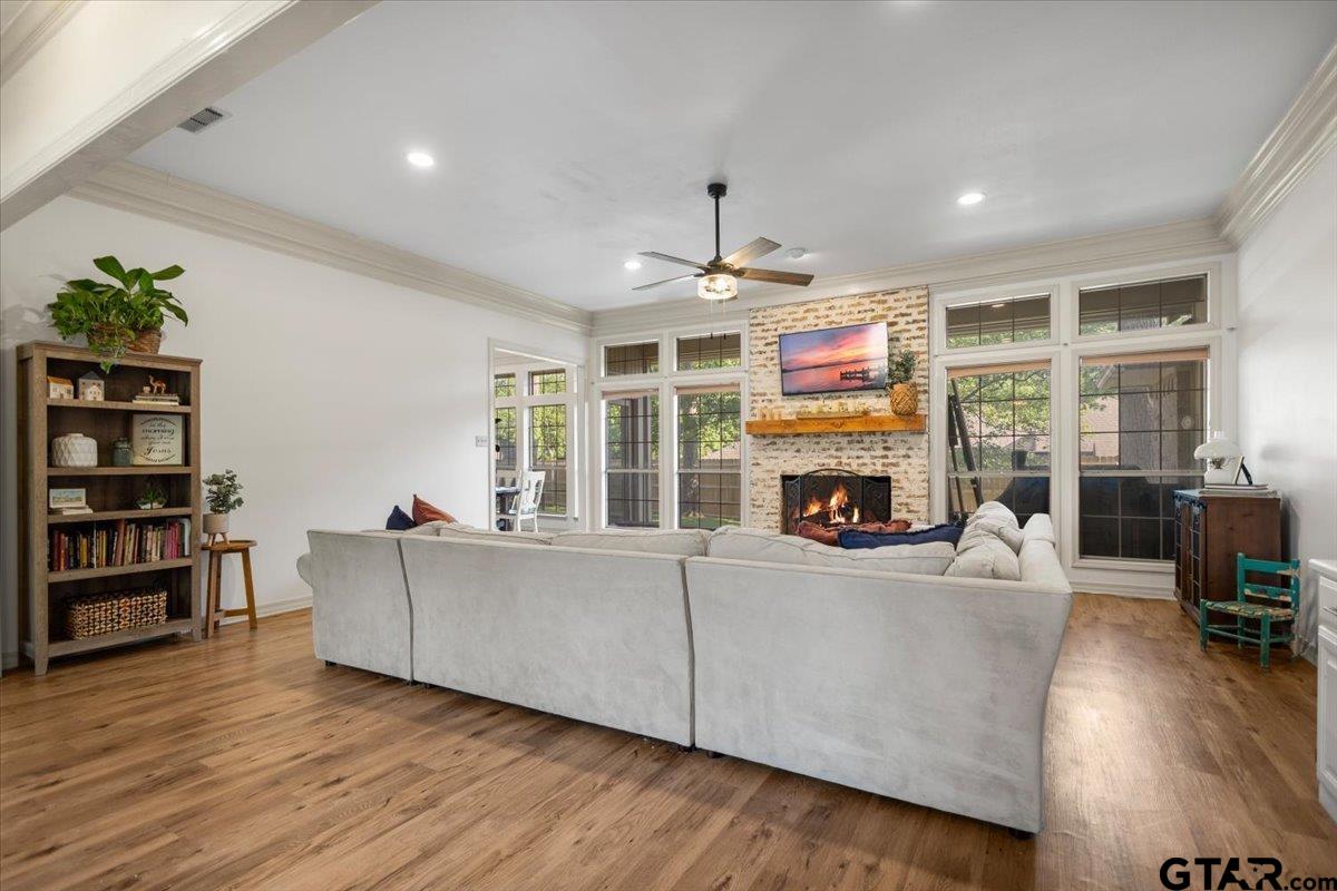 1680 Tall Timber Dr.