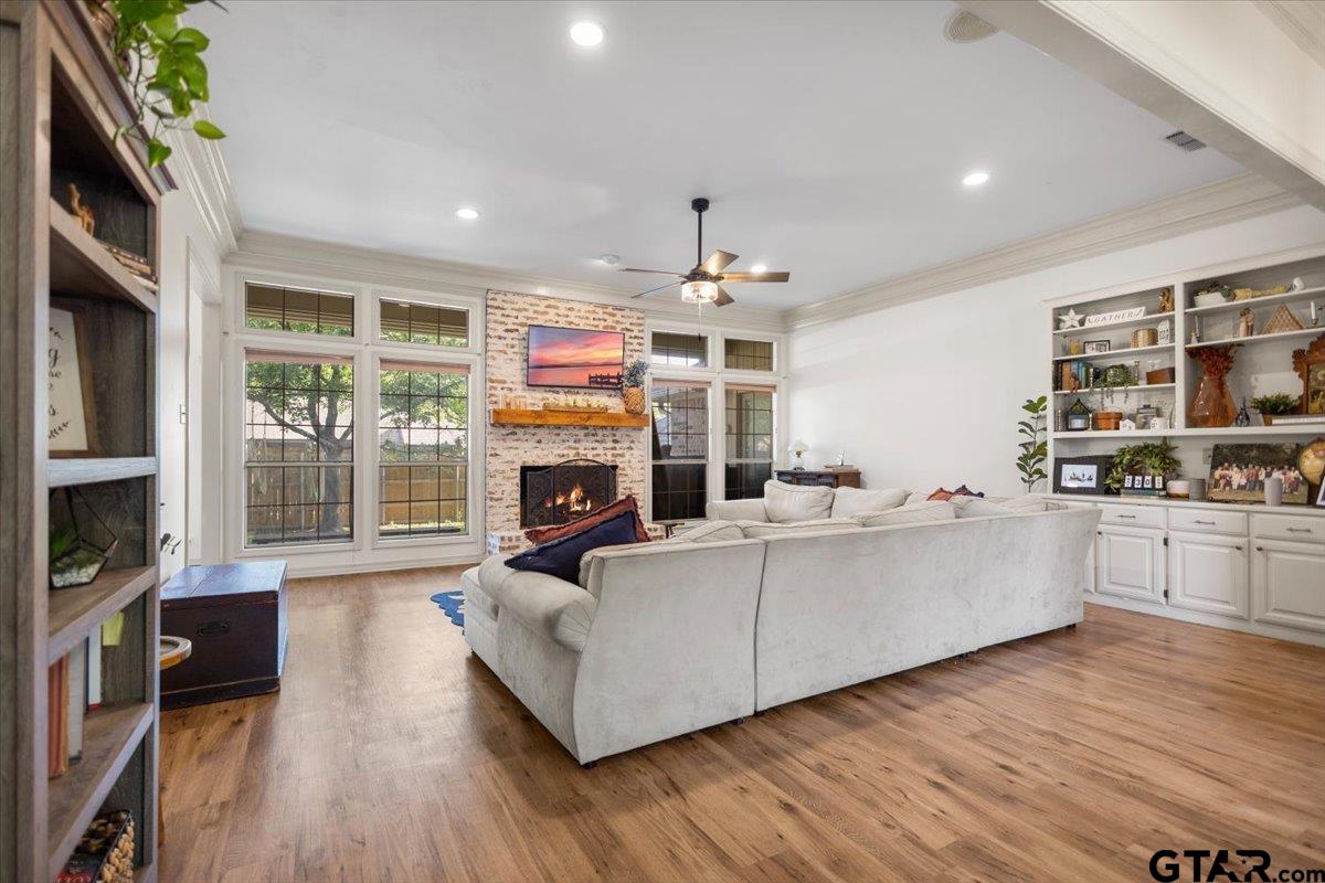 1680 Tall Timber Dr.