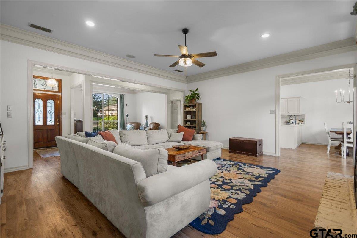 1680 Tall Timber Dr.
