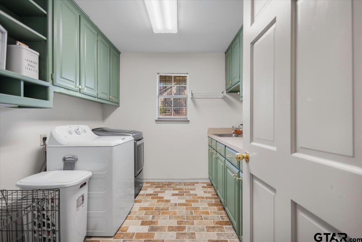 1680 Tall Timber Dr.