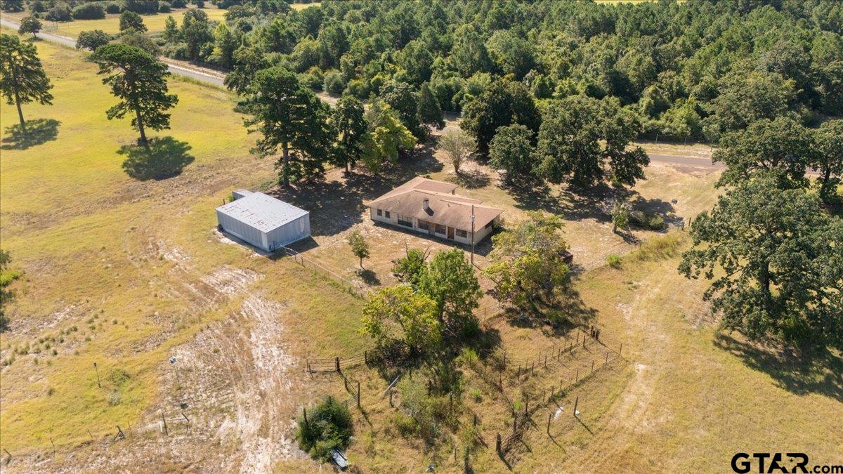 1000 AN County Road 1208