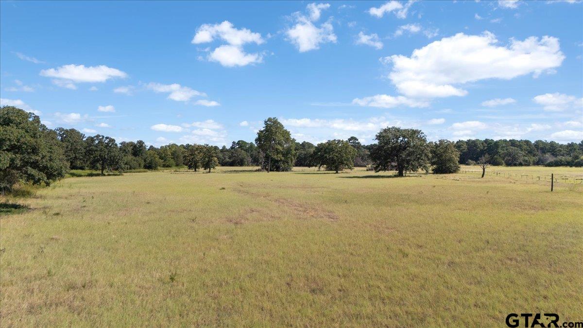 1000 AN County Road 1208