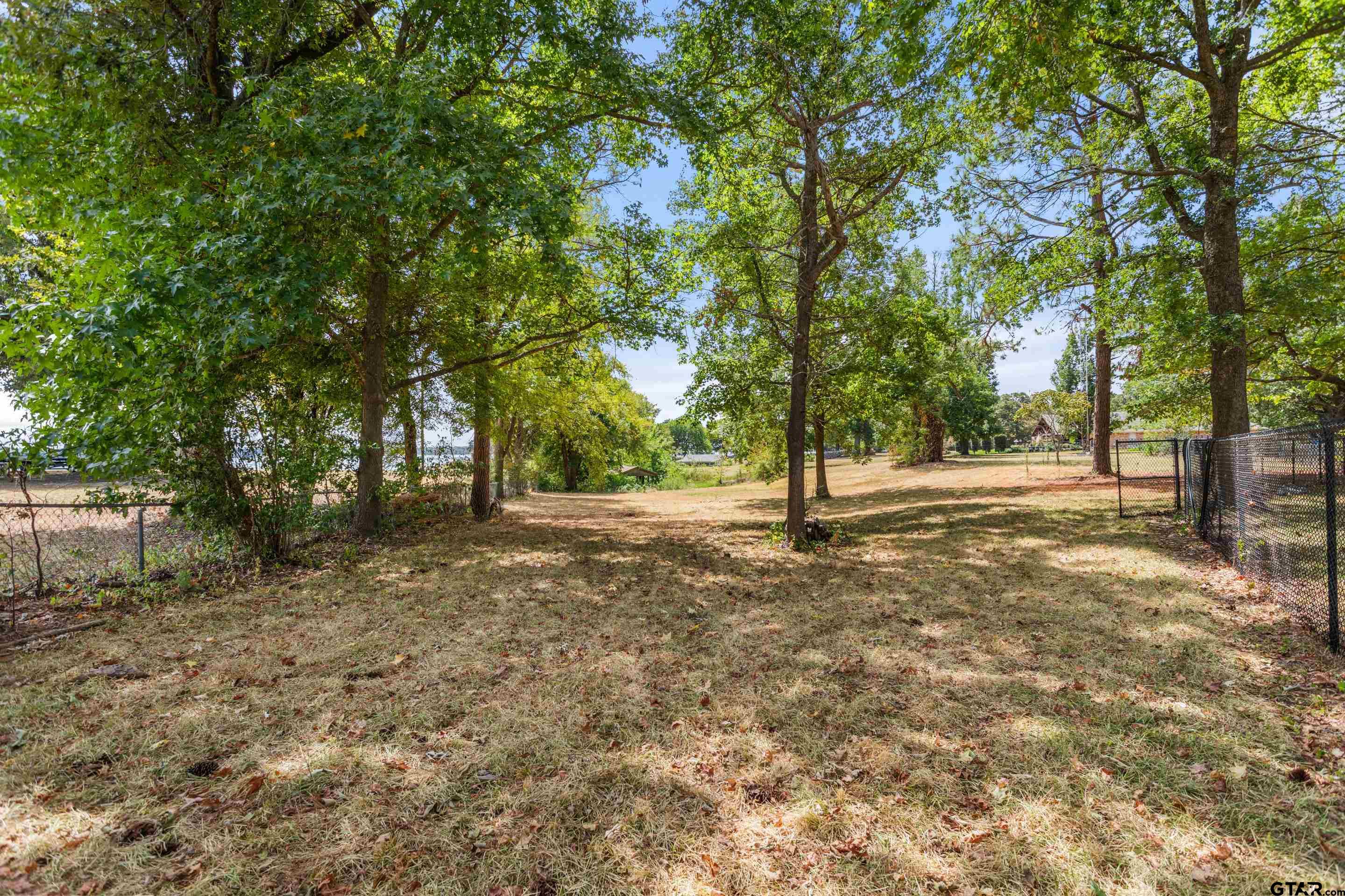 189 County Road 1886