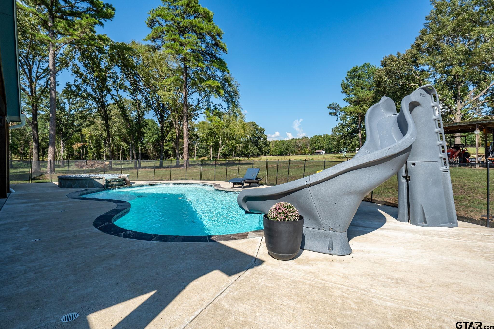 9500 County Road 3603