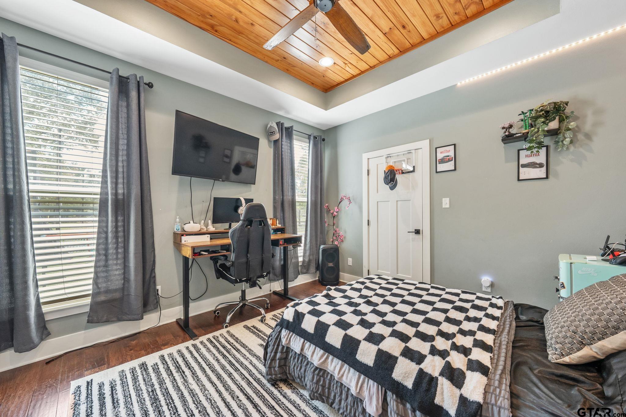 9500 County Road 3603