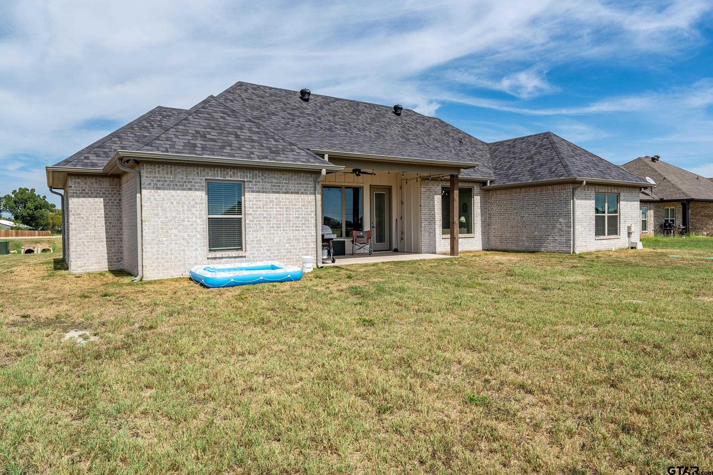 16194 Eagle Lane
